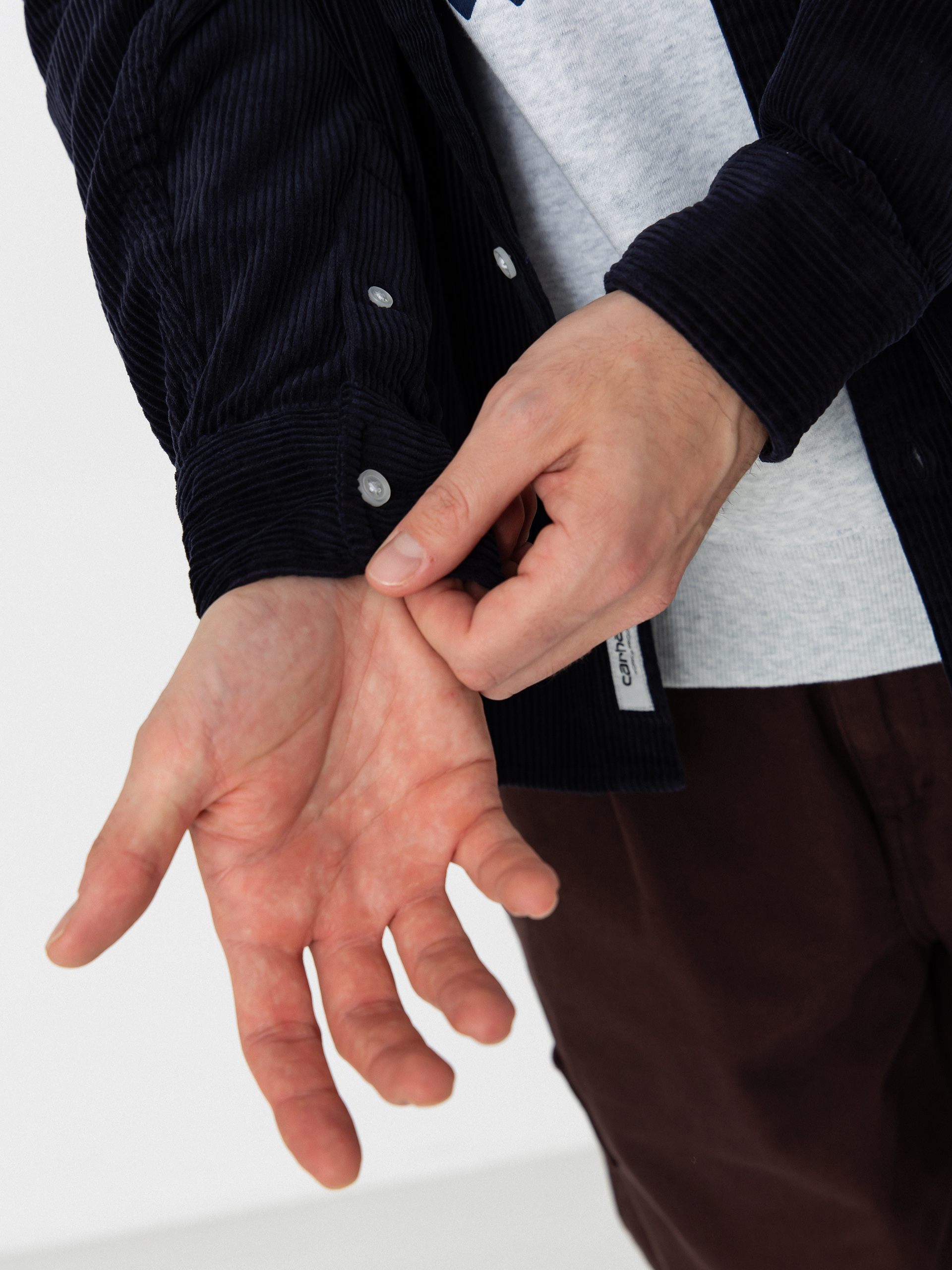 Košeľa Carhartt WIP Madison Cord (dark navy/dark navy)