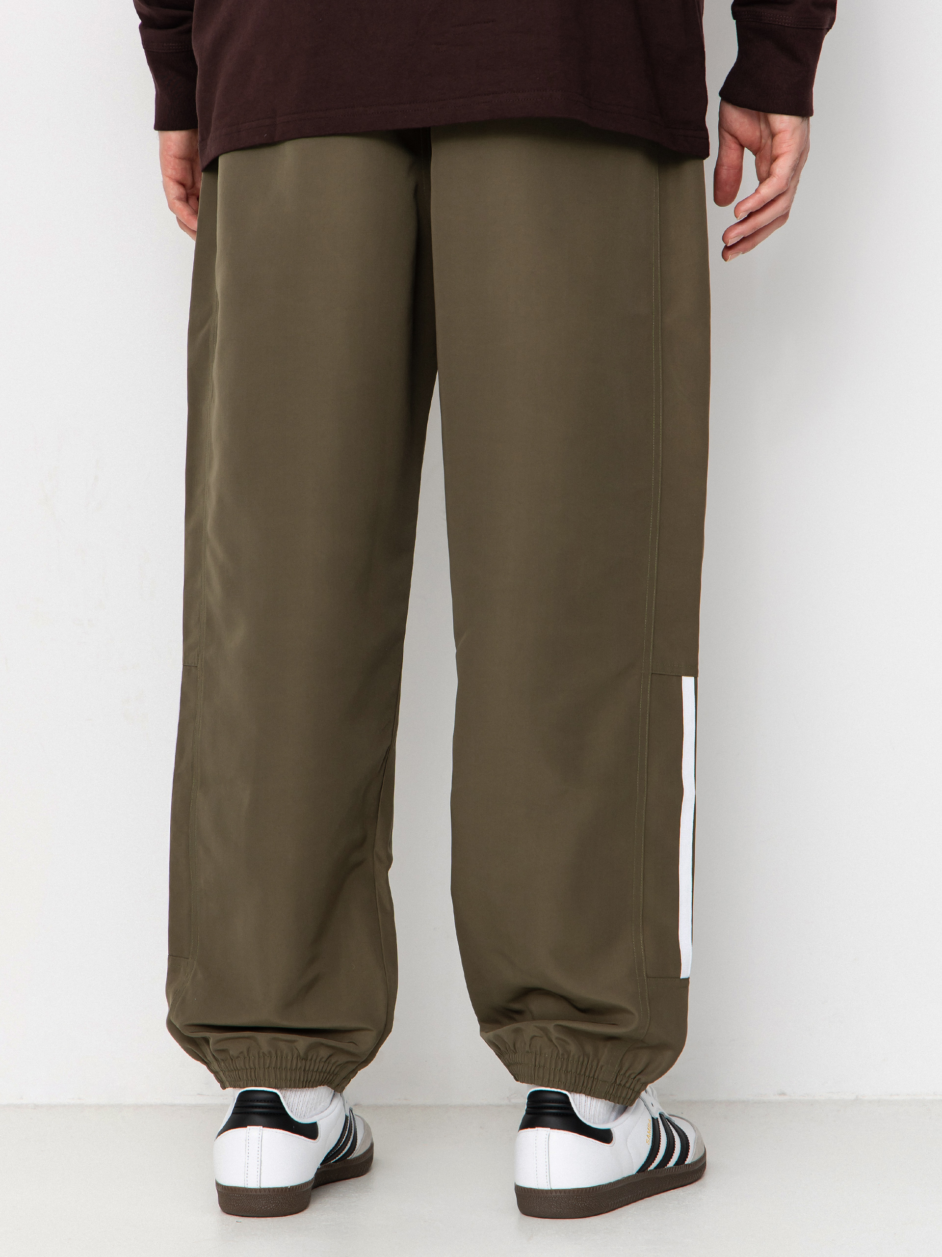 Nohavice adidas Gatsele (olistr/white)