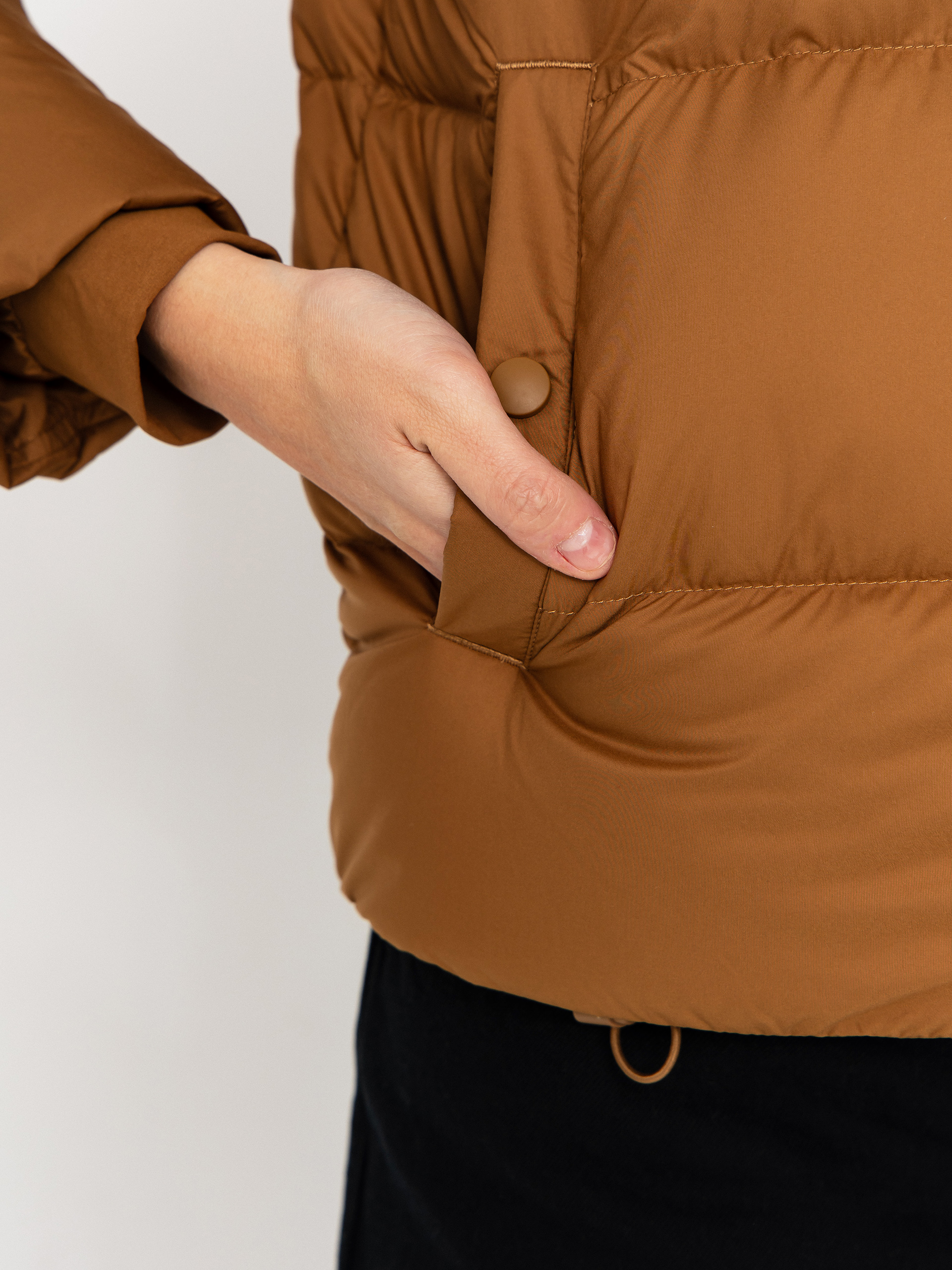 Bunda Patagonia Silent Down Wmn (deer brown)