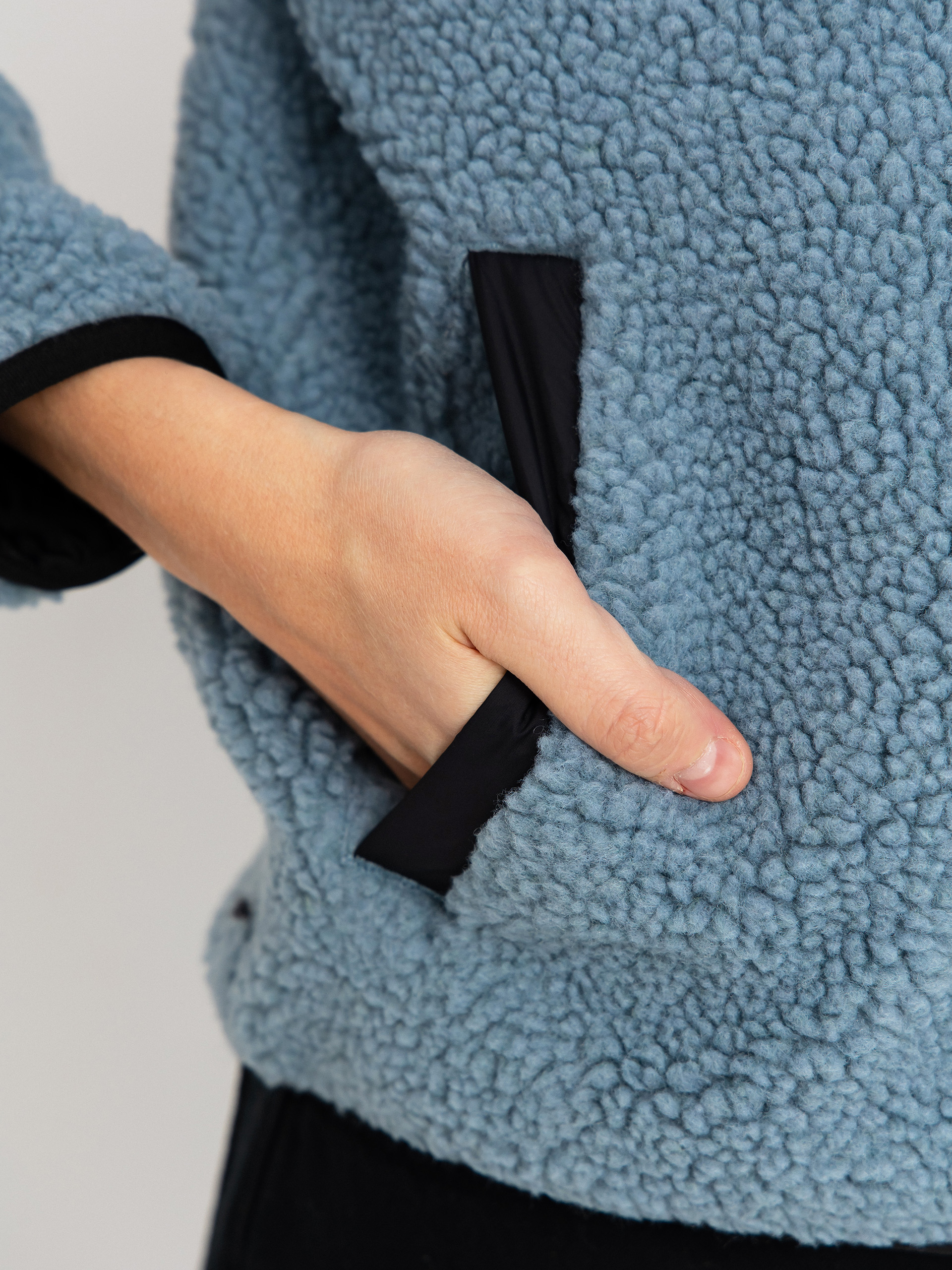 Bunda Carhartt WIP Janet Wmn (citadel/black)