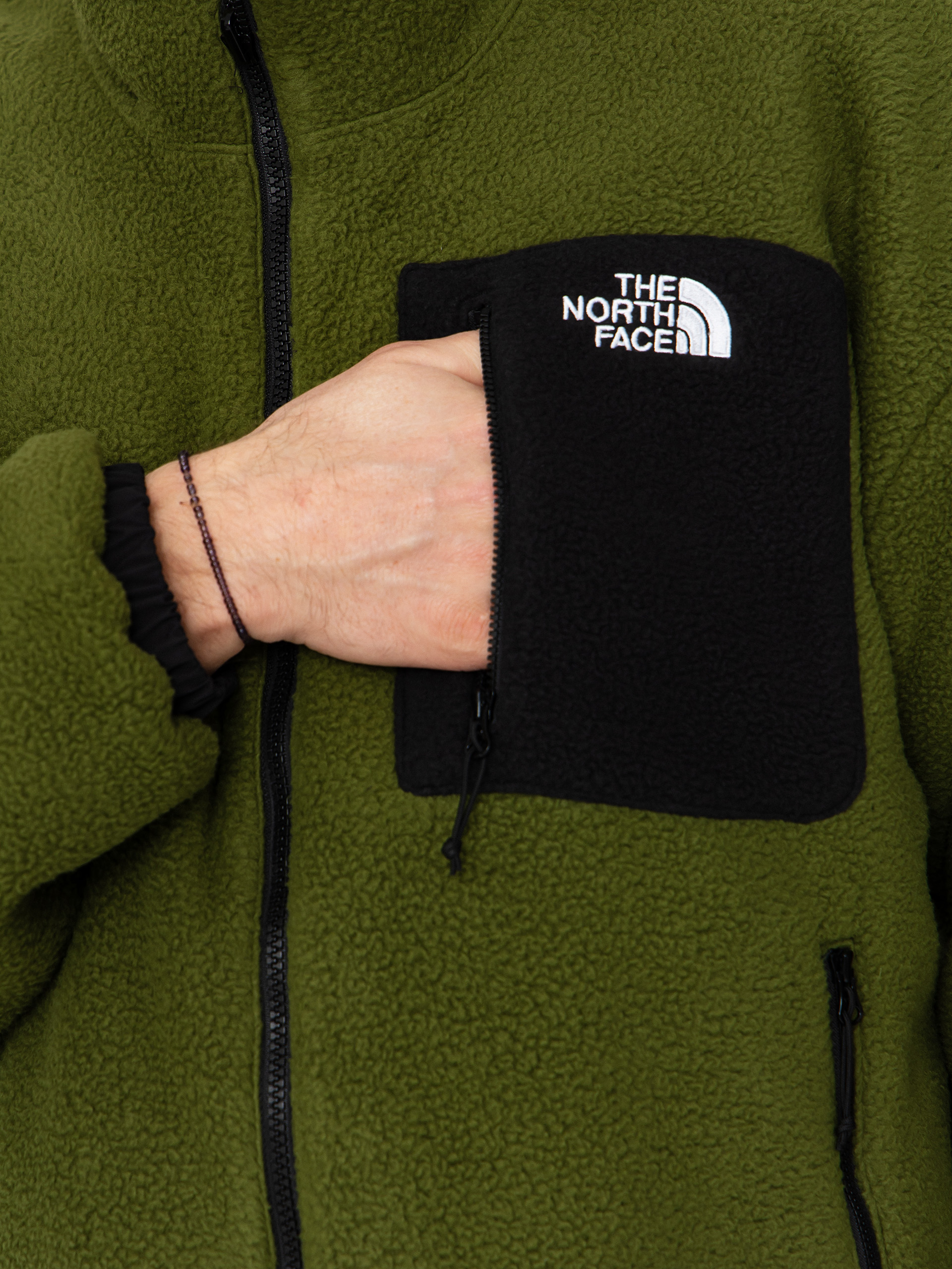 Bunda The North Face Yumiori Reversible (tnf black/woodland gree)
