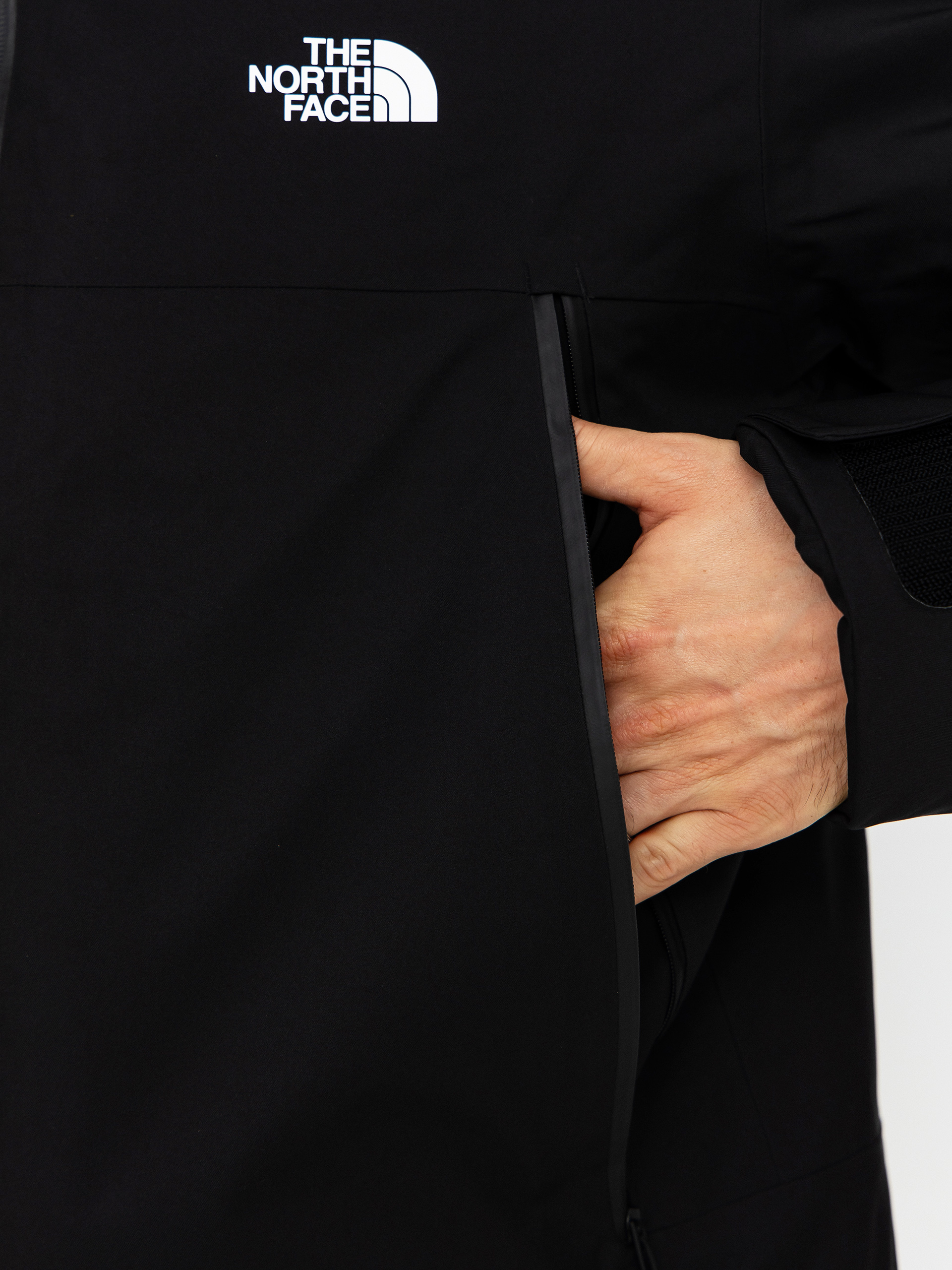 Bunda The North Face Range Down Hooded (tnf black/tnf black)