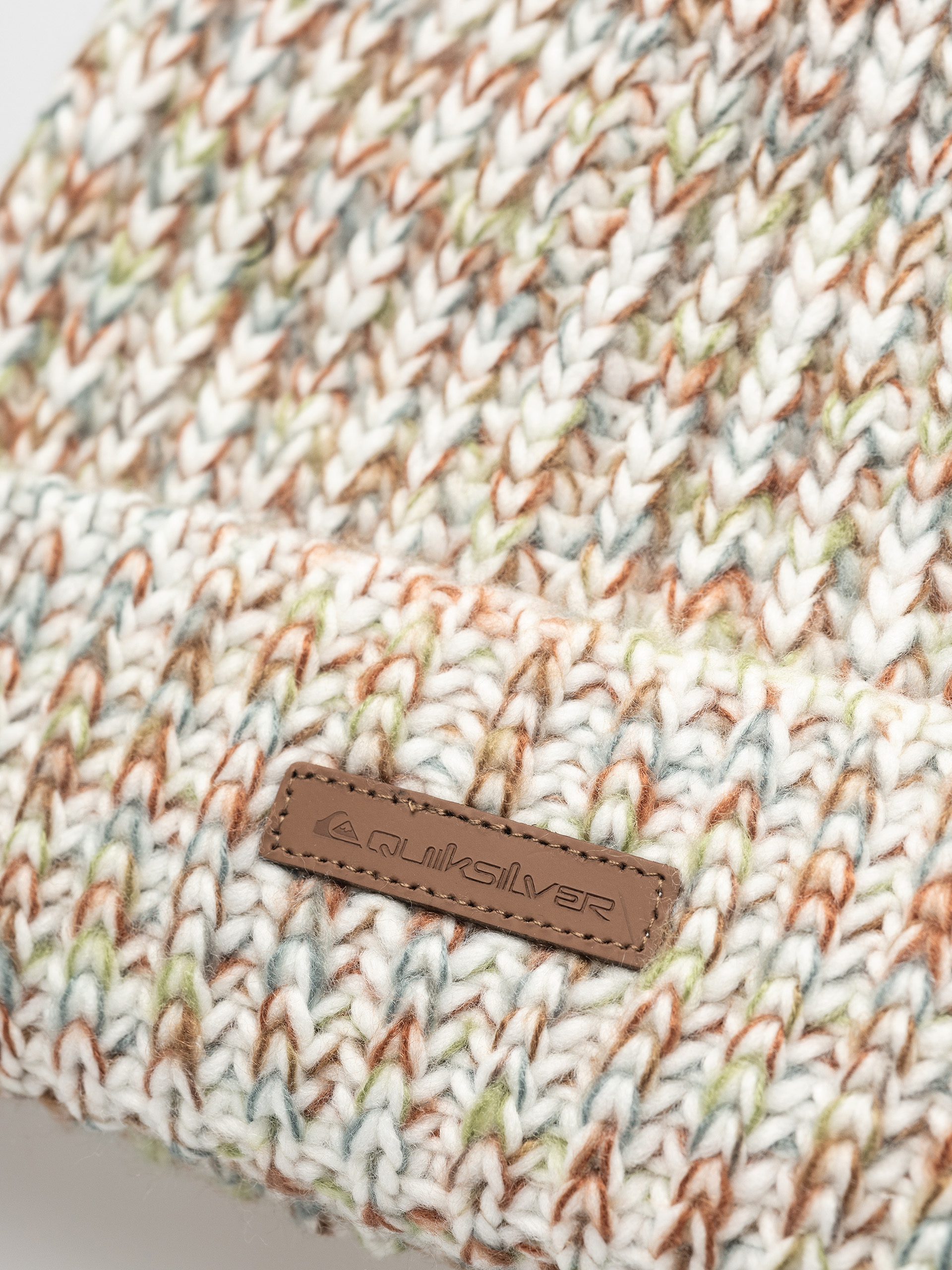 Čiapka Quiksilver Whooly (almond)
