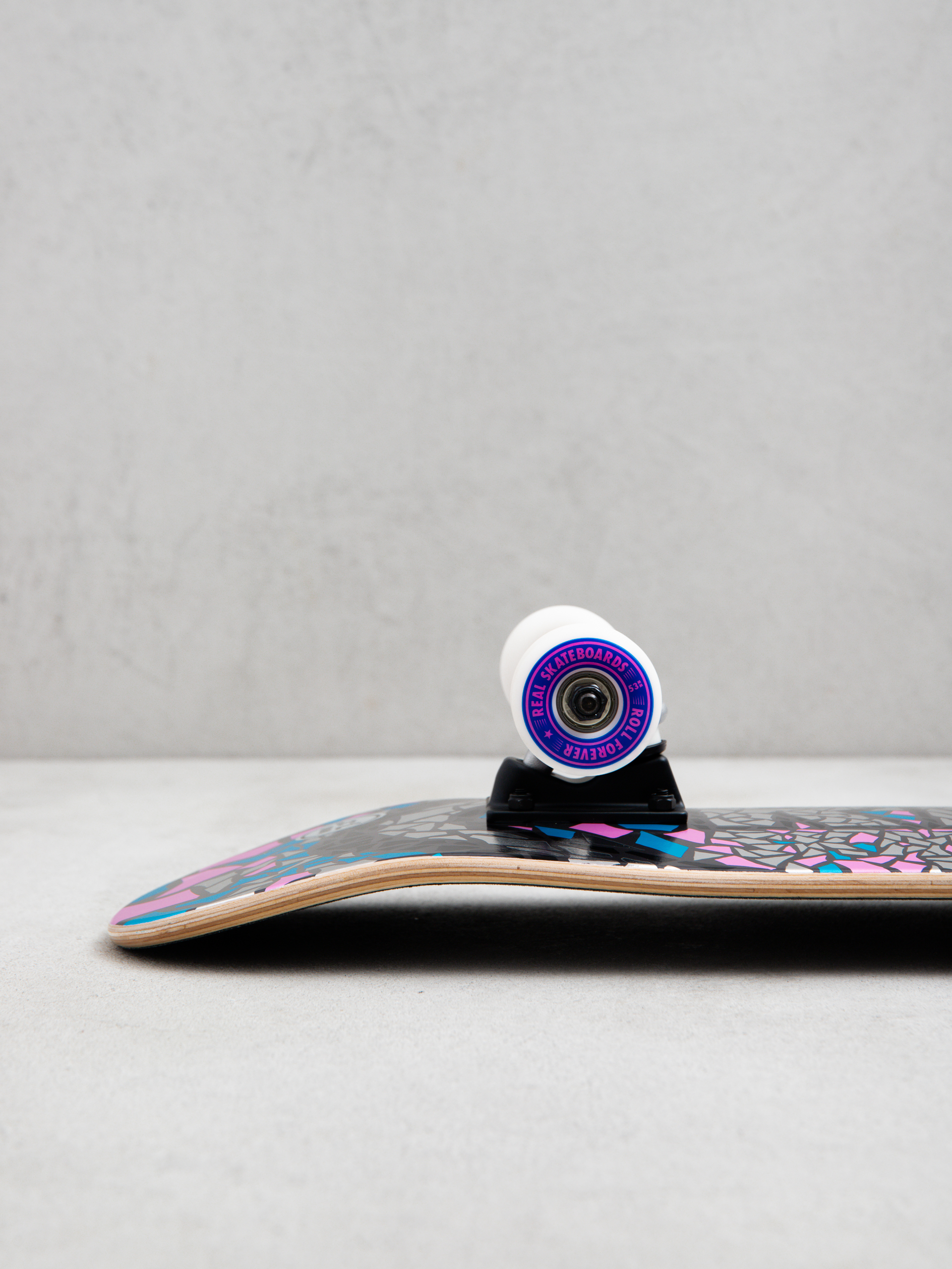 Skateboard Real Mosaic Oval Foil