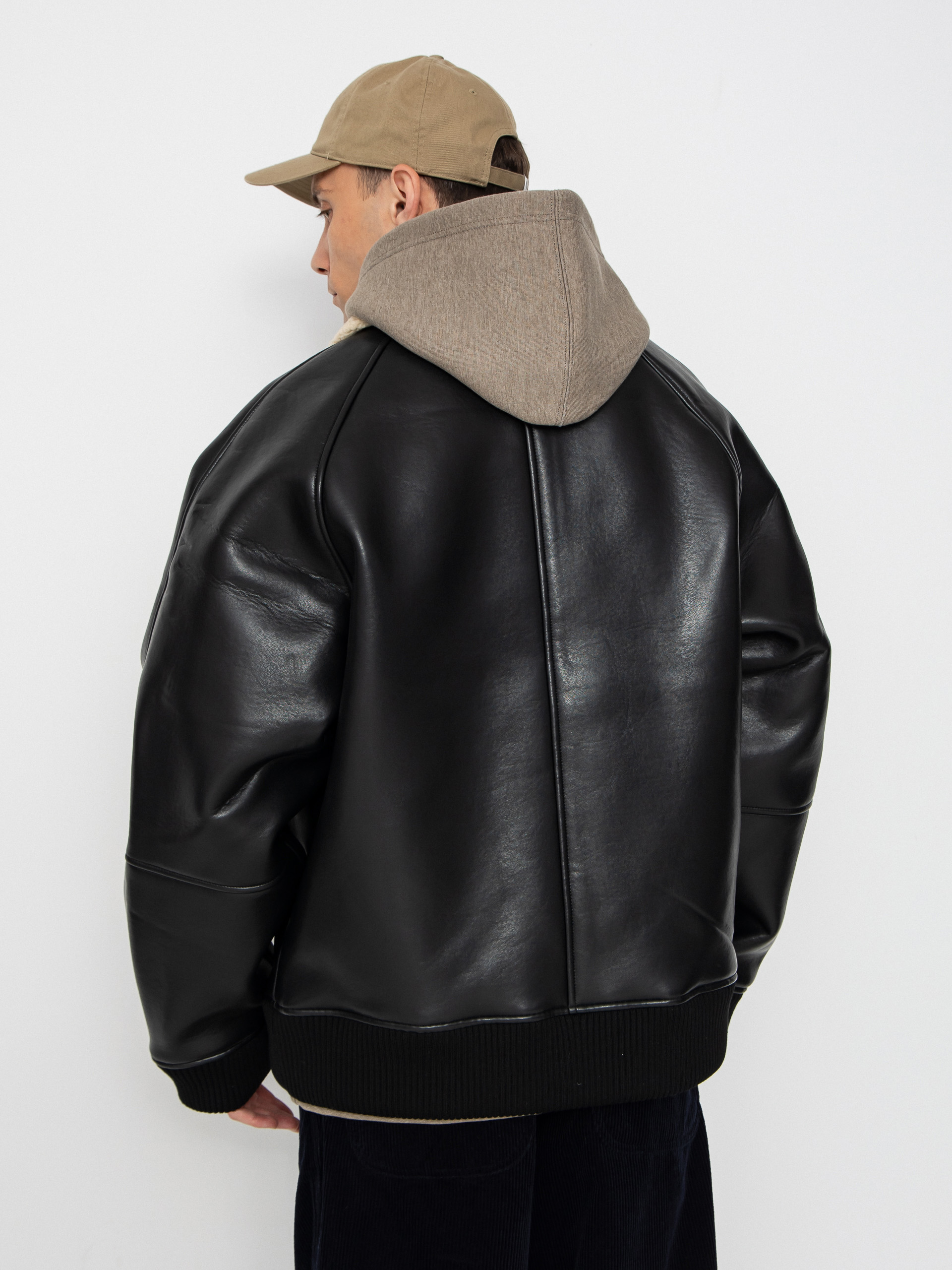 Bunda Carhartt WIP Shepton (black/natural)