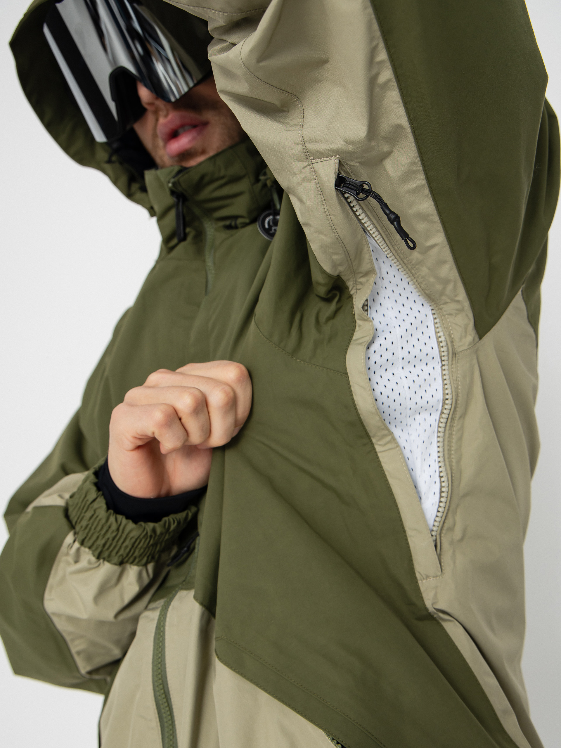 Pánska Snowboardová bunda Volcom Longo Gore Tex (dark olive)