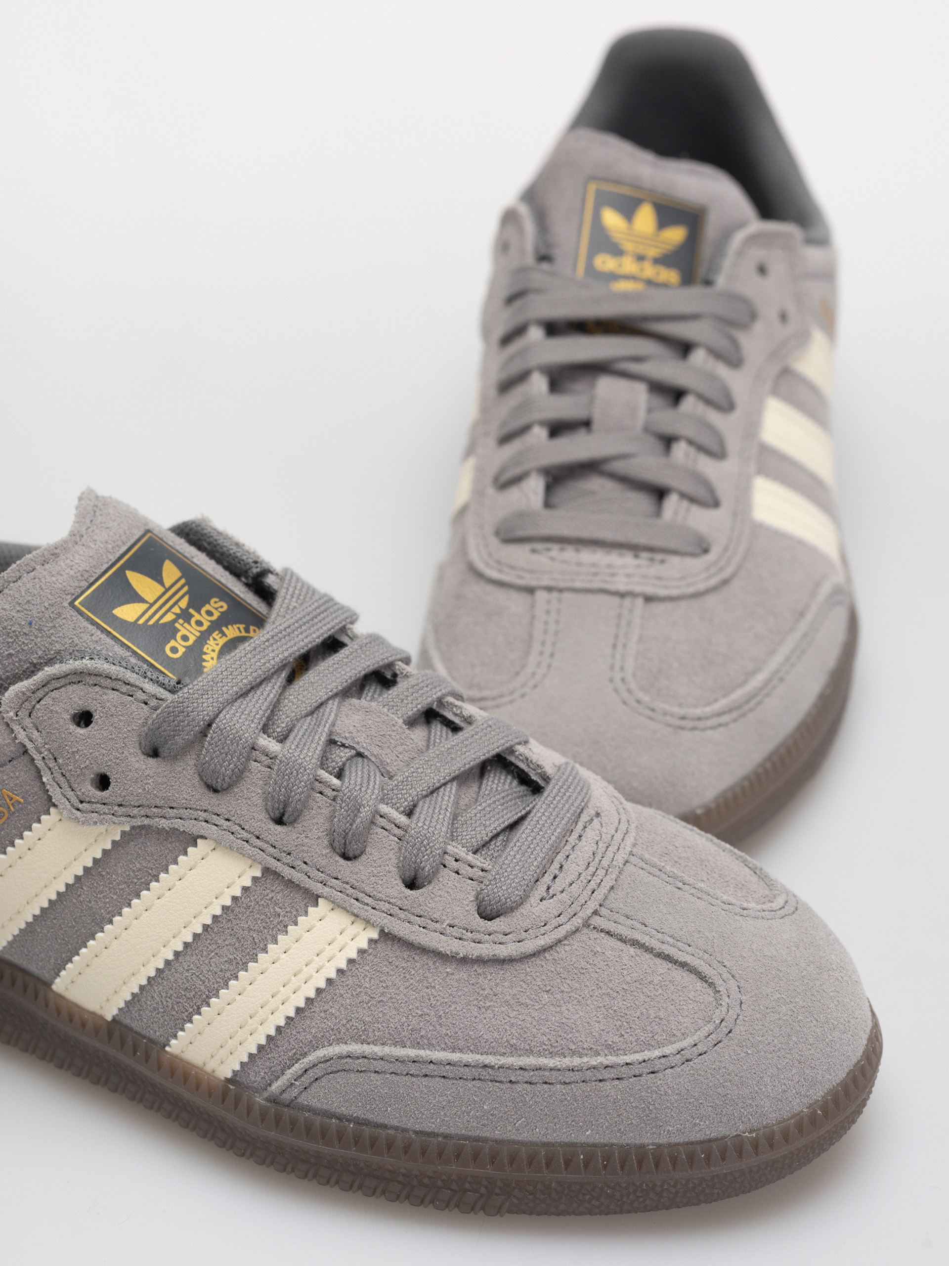 Topánky adidas Samba Adv (grefou/crewht/grethr)