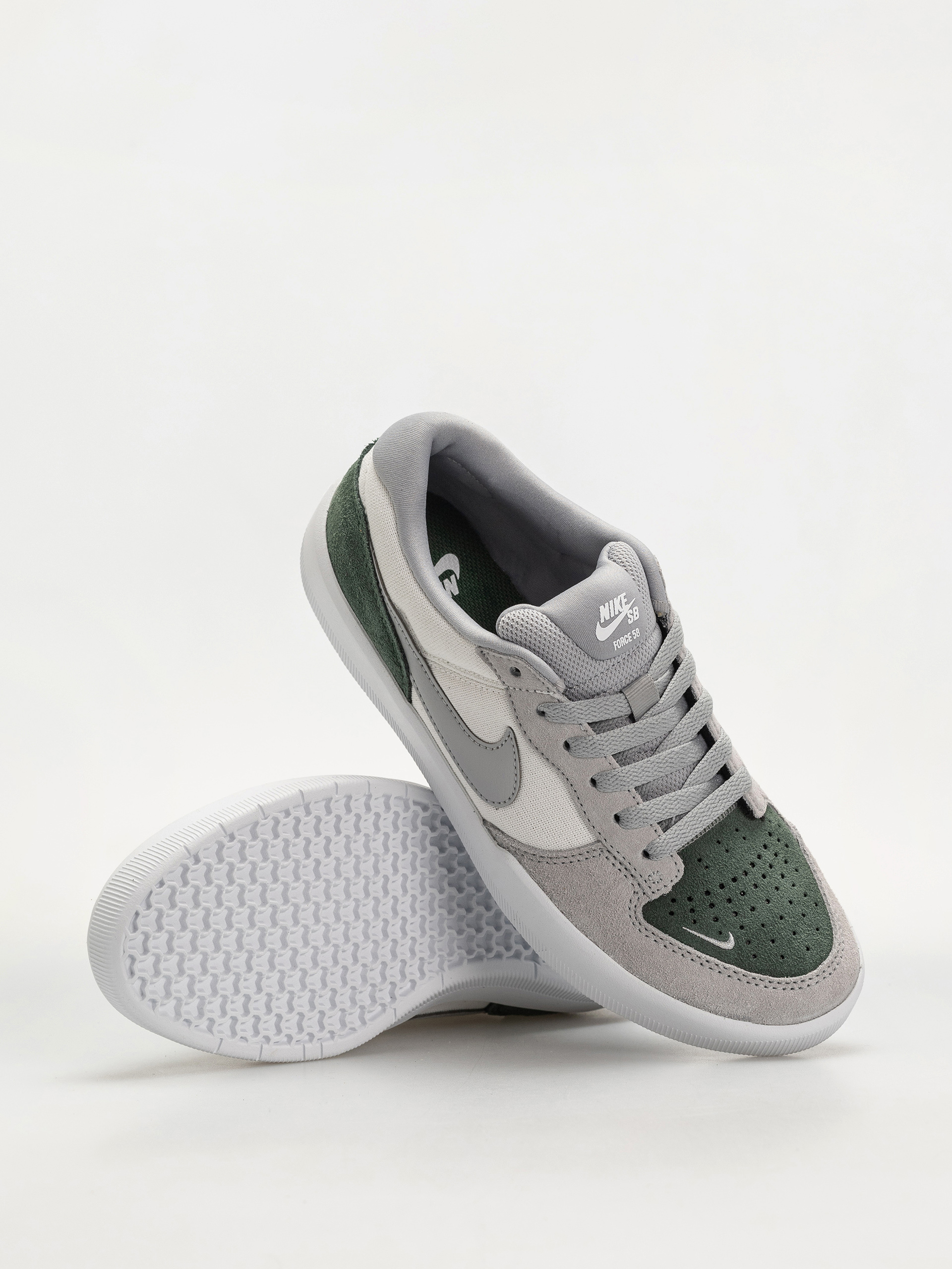 Topánky Nike SB Force 58 (white/flt silver fir white)