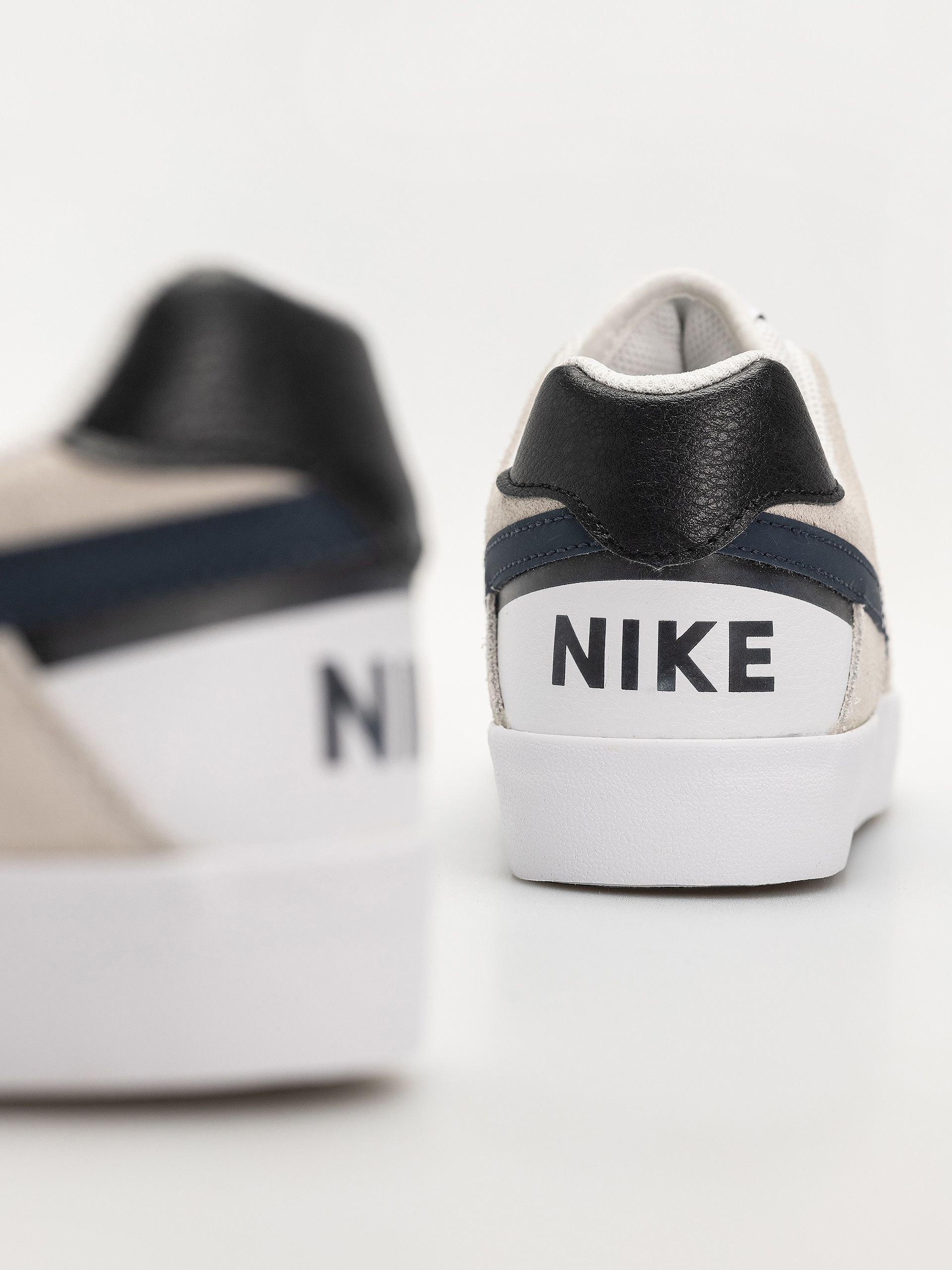 Topánky Nike SB Sb Delta Force Vulc (white/thunder blue black)