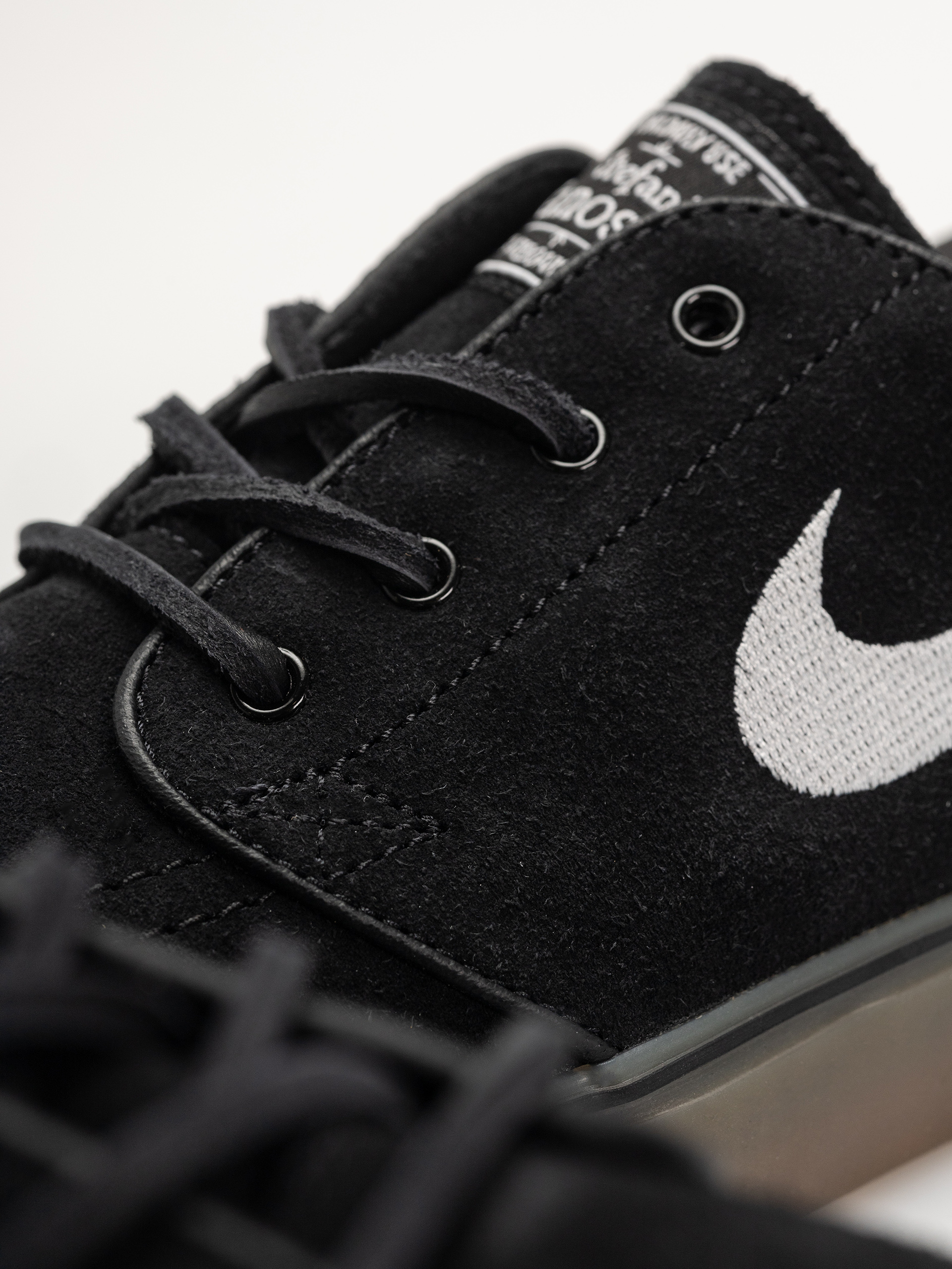 Topánky Nike SB Zoom Janoski Og+ (black/white black gum light brown)