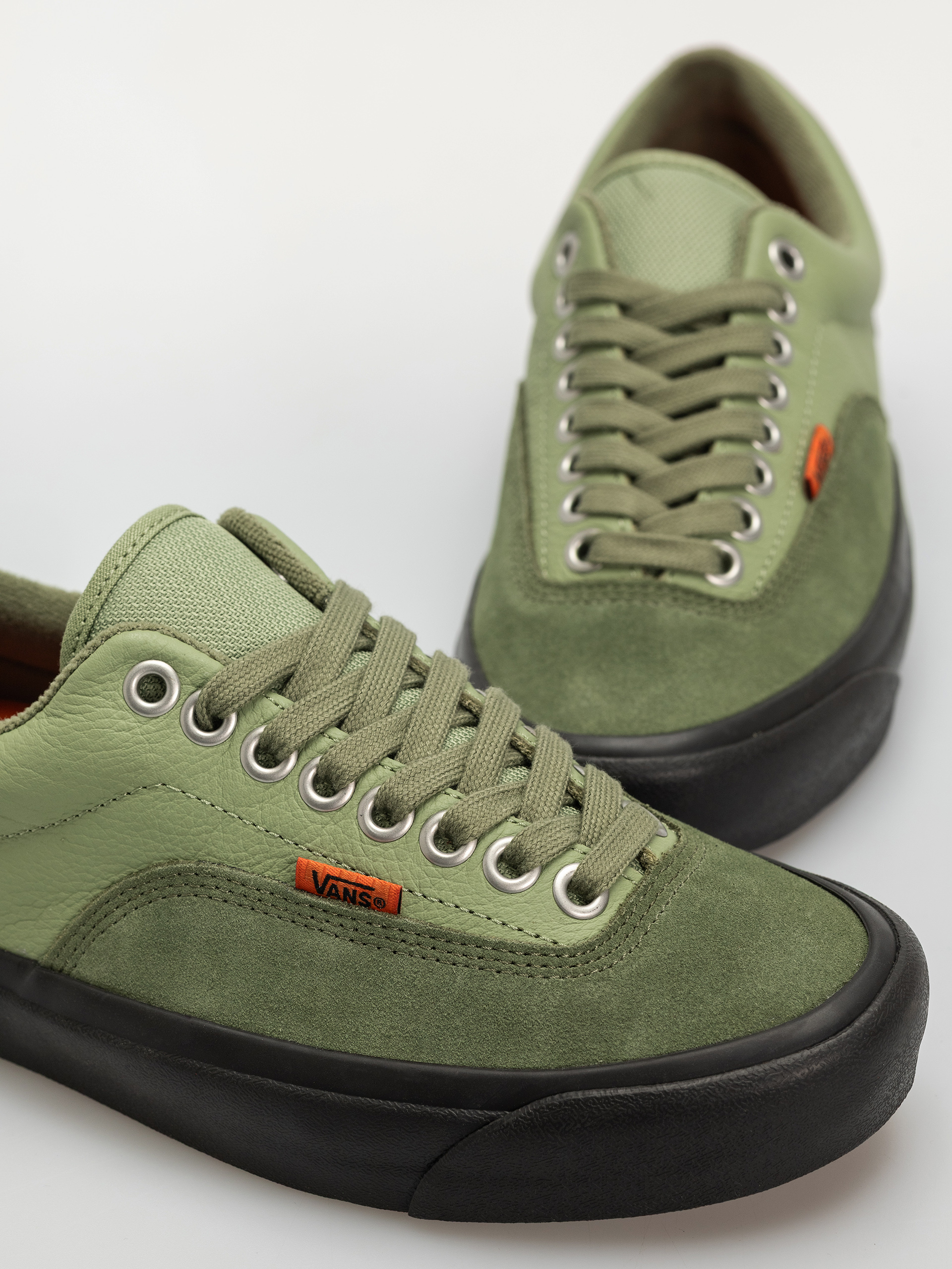 Topánky Vans Skate Era (olive/black)