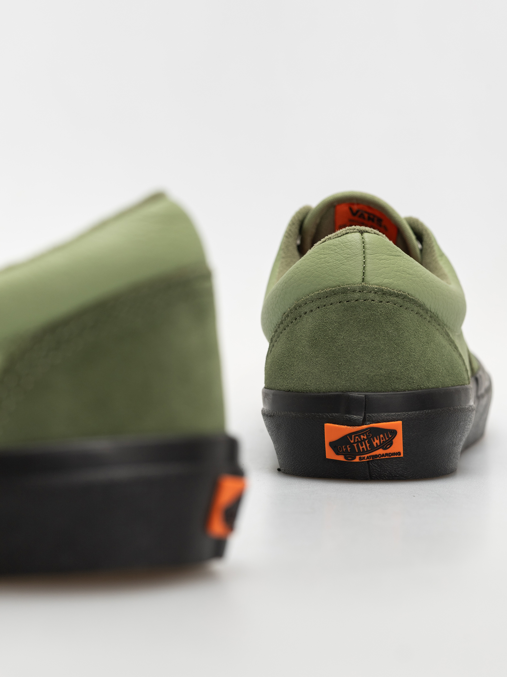 Topánky Vans Skate Era (olive/black)