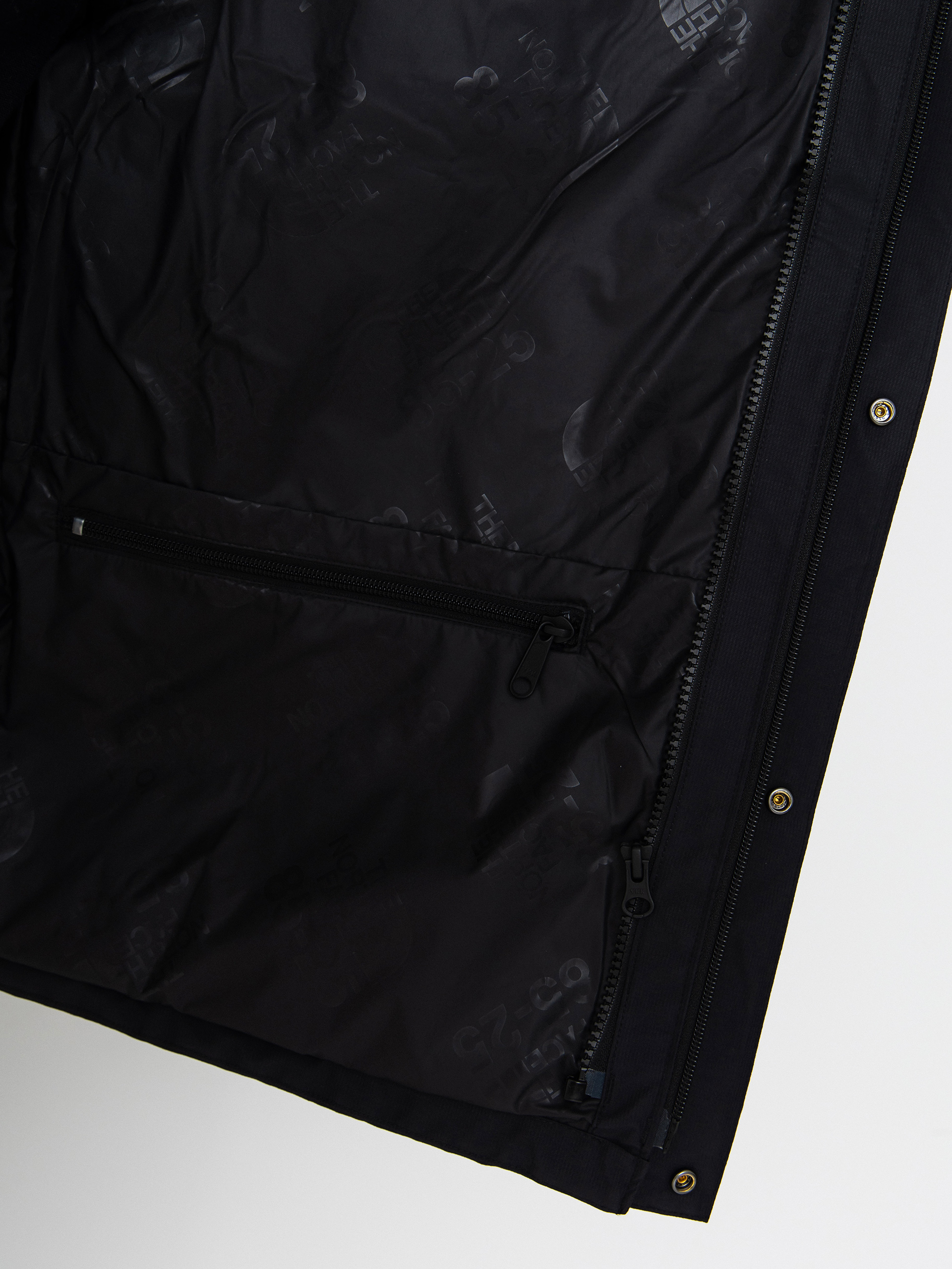 Bunda The North Face Rmst GTX Mountain Tek (tnf black)