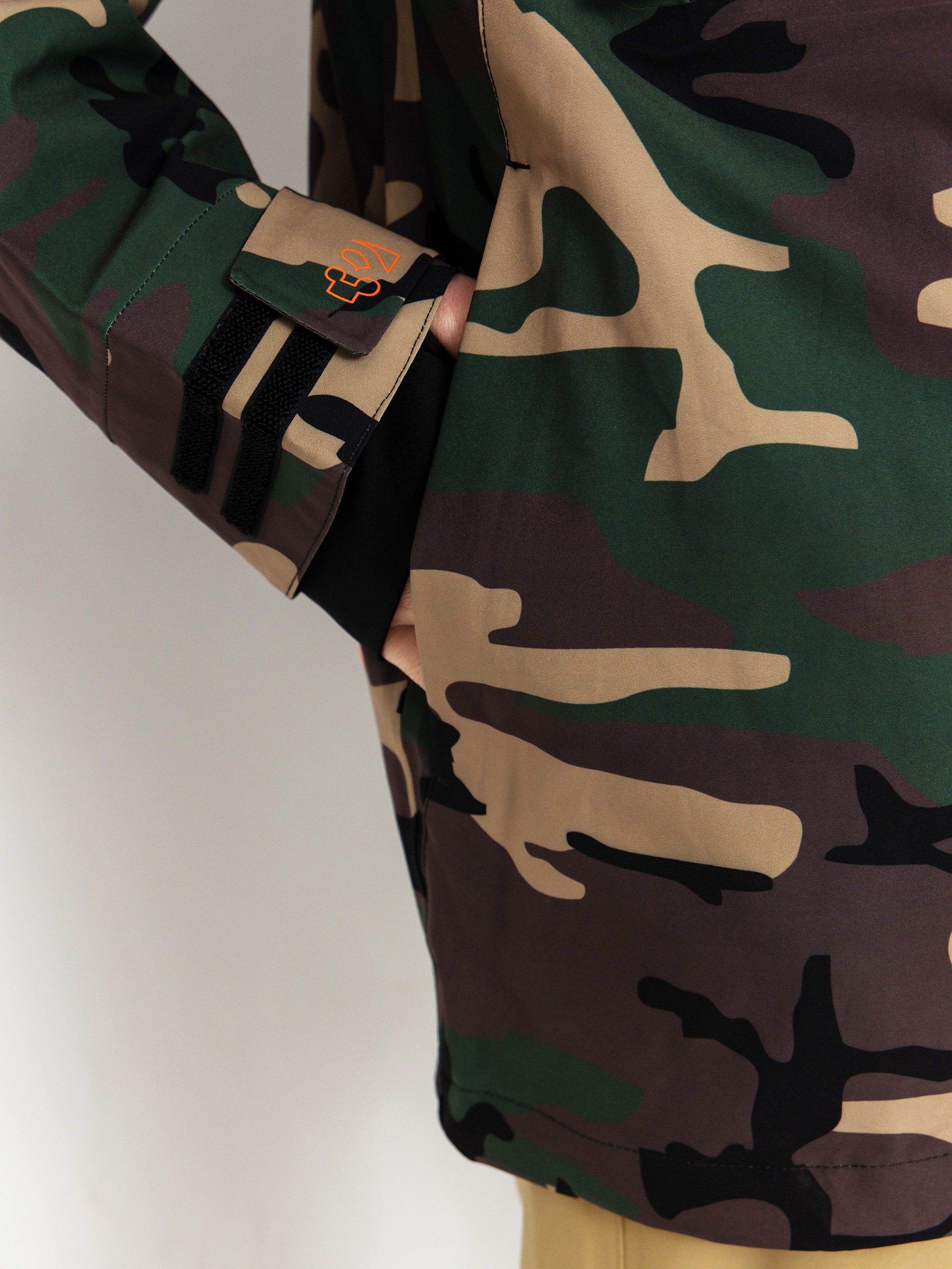 Pánska Snowboardová bunda ThirtyTwo Tm Recycled (camo)