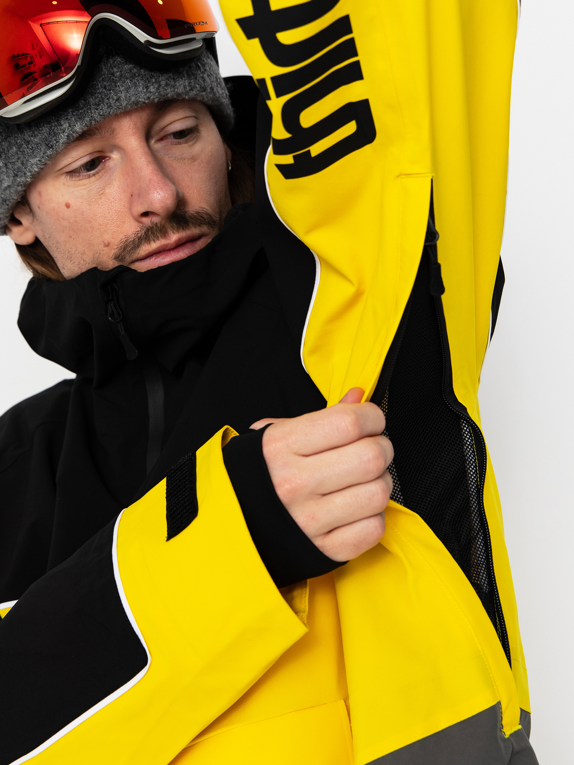 Pánska Snowboardová bunda ThirtyTwo Light Anorak (black/yellow)