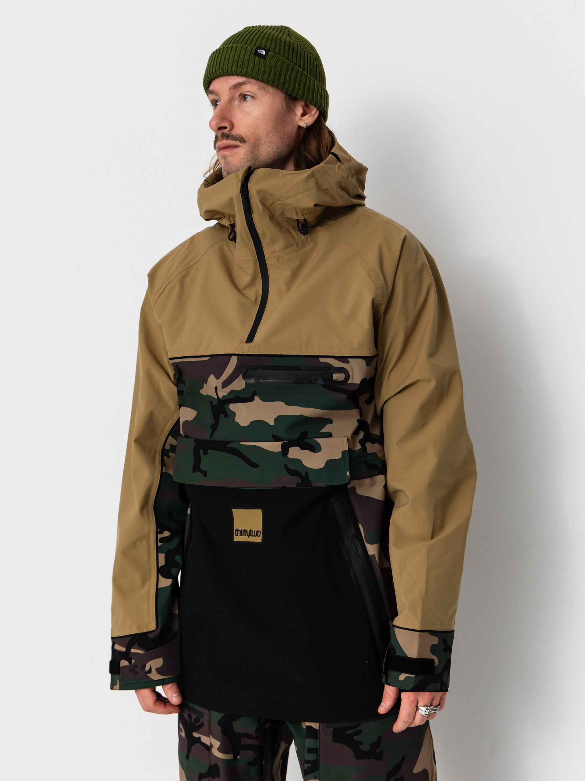 Pánska Snowboardová bunda ThirtyTwo Light Anorak (camo)