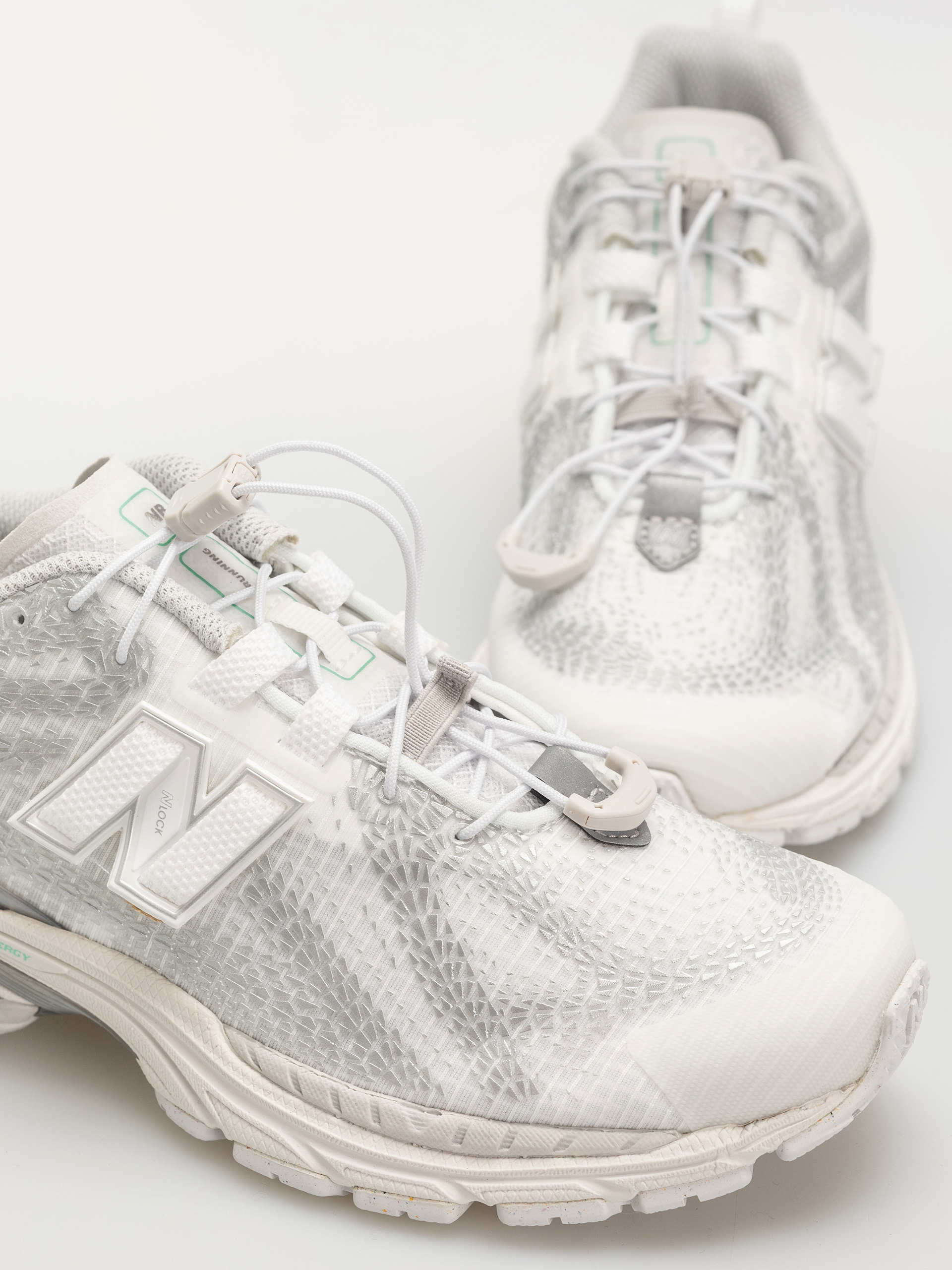 Topánky New Balance 1906 (103 white/silver metallic/deep end)