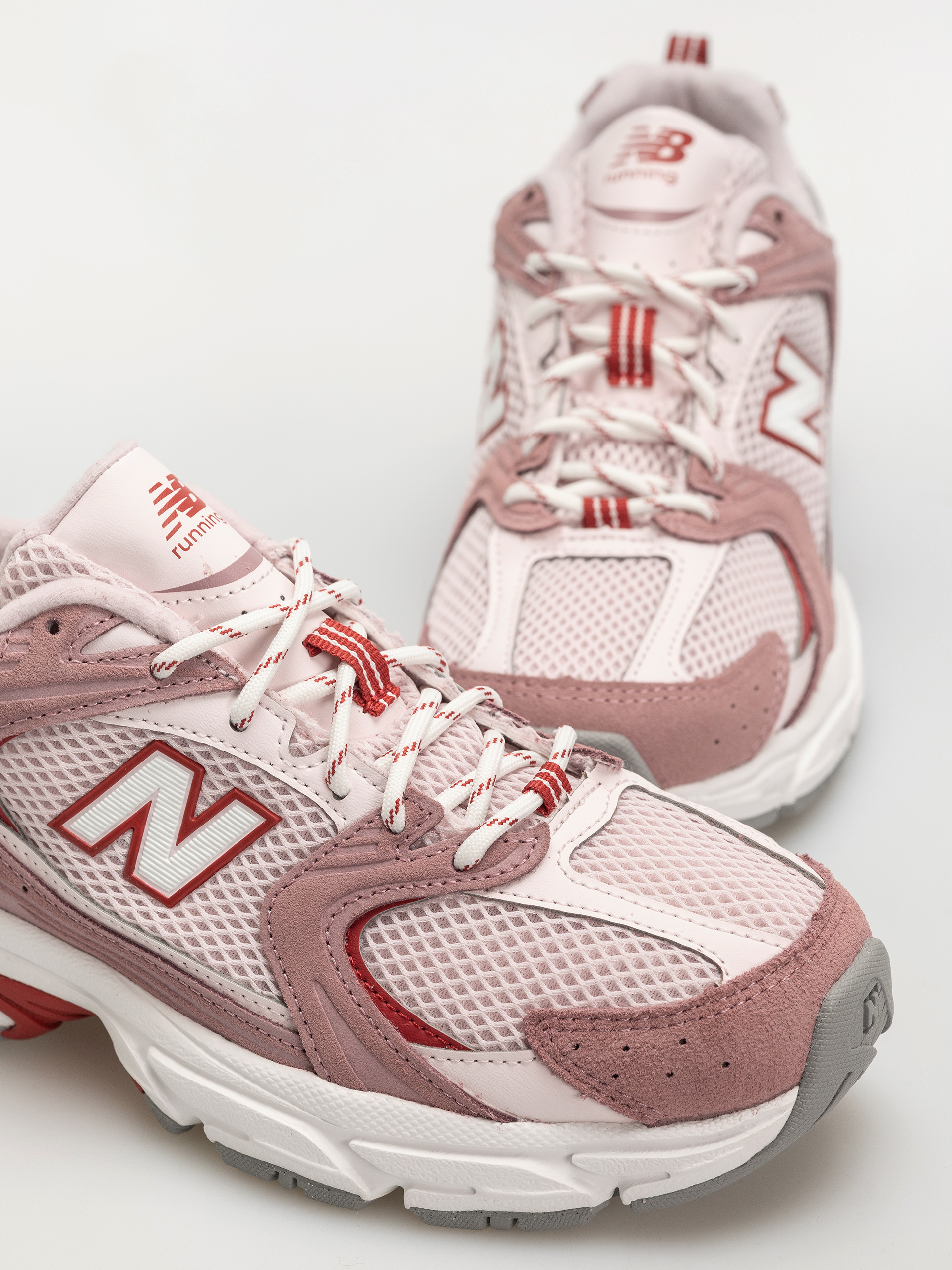 Topánky New Balance 530 (rosewood/pink salt/shadow red)