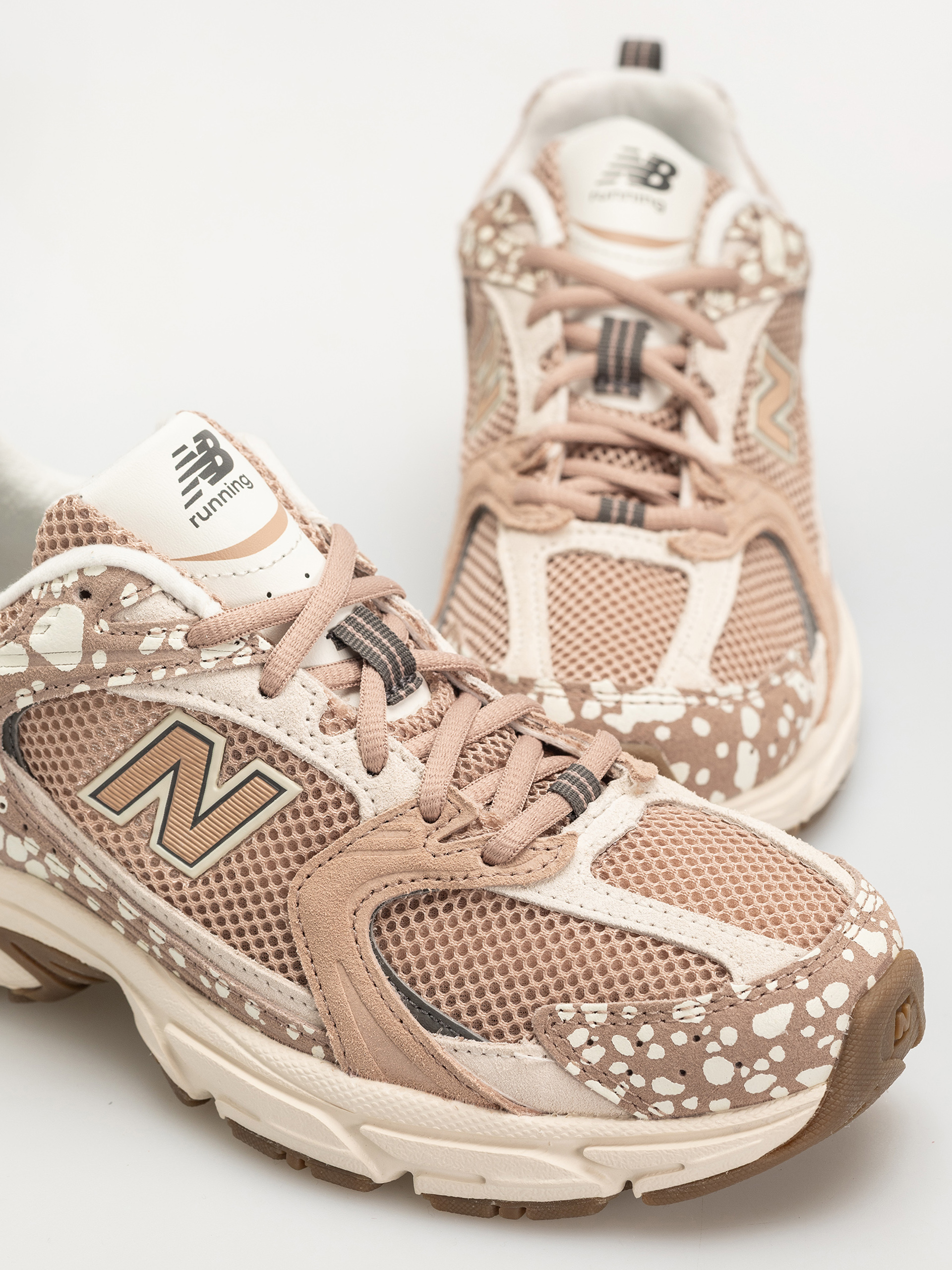 Topánky New Balance 530 (flat taupe/tornado)