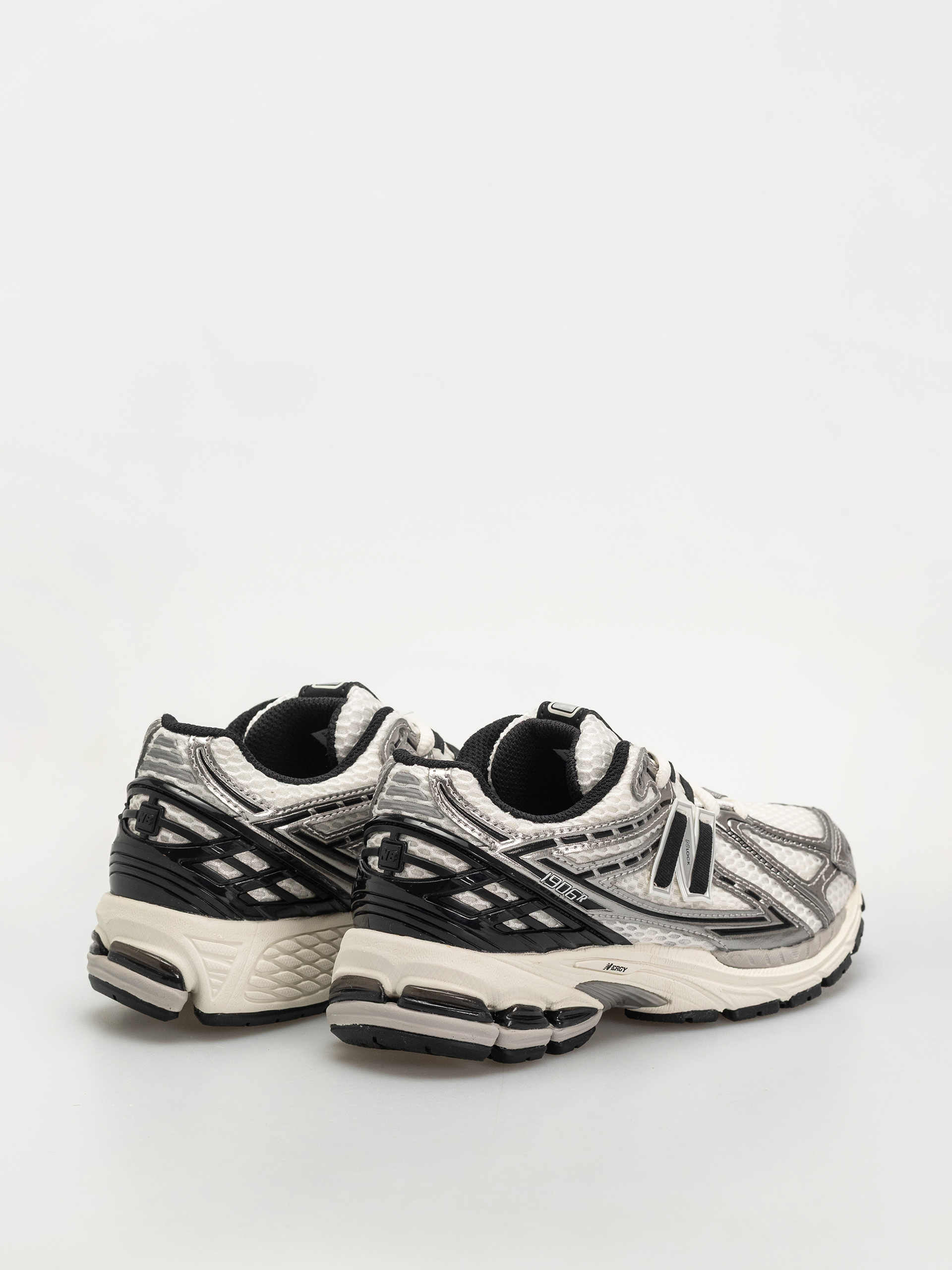 Topánky New Balance 1906 (silver metallic/black/sea salt er)