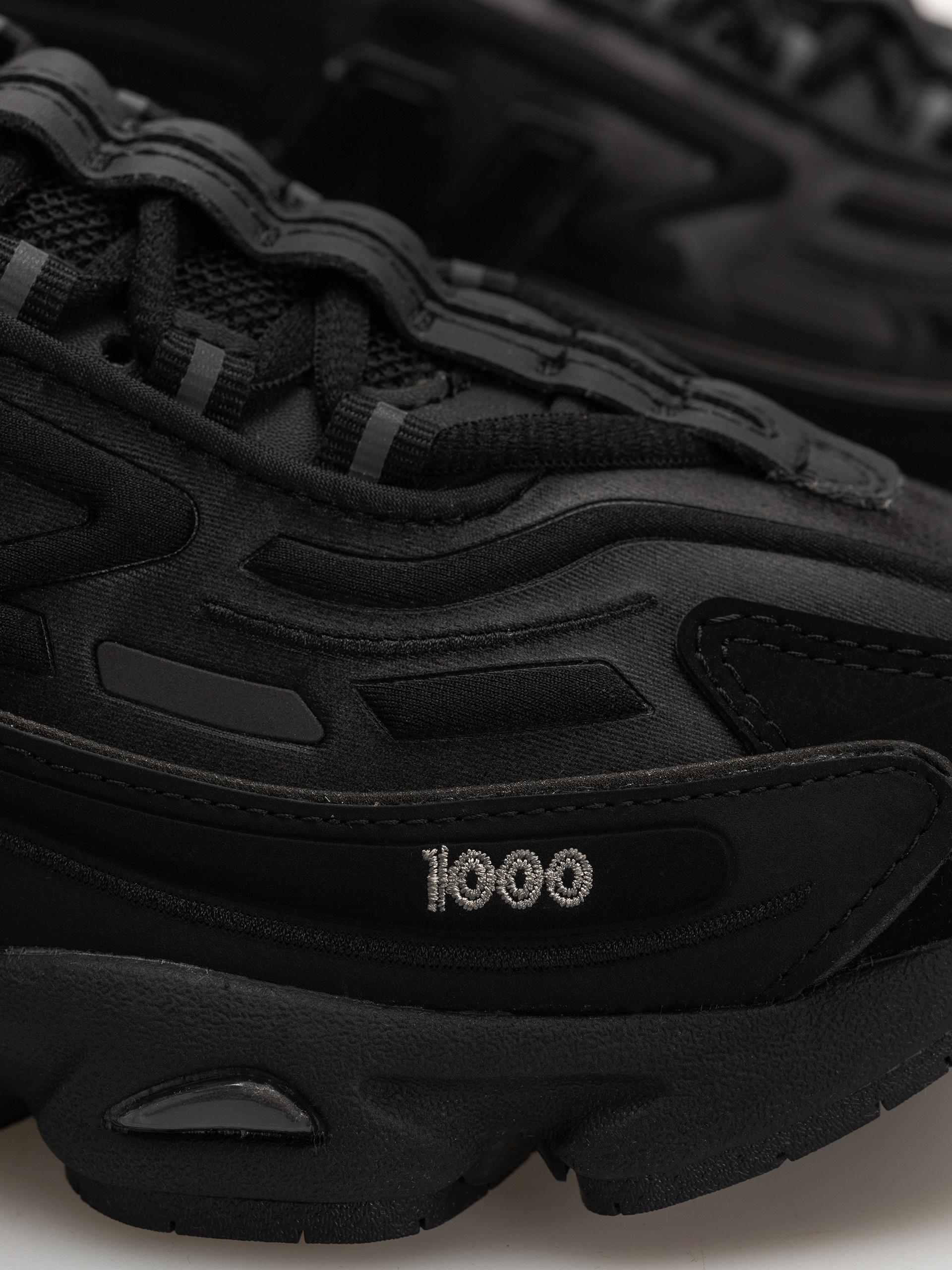 Topánky New Balance 1000 (black/black metallic/light gold metallic b)