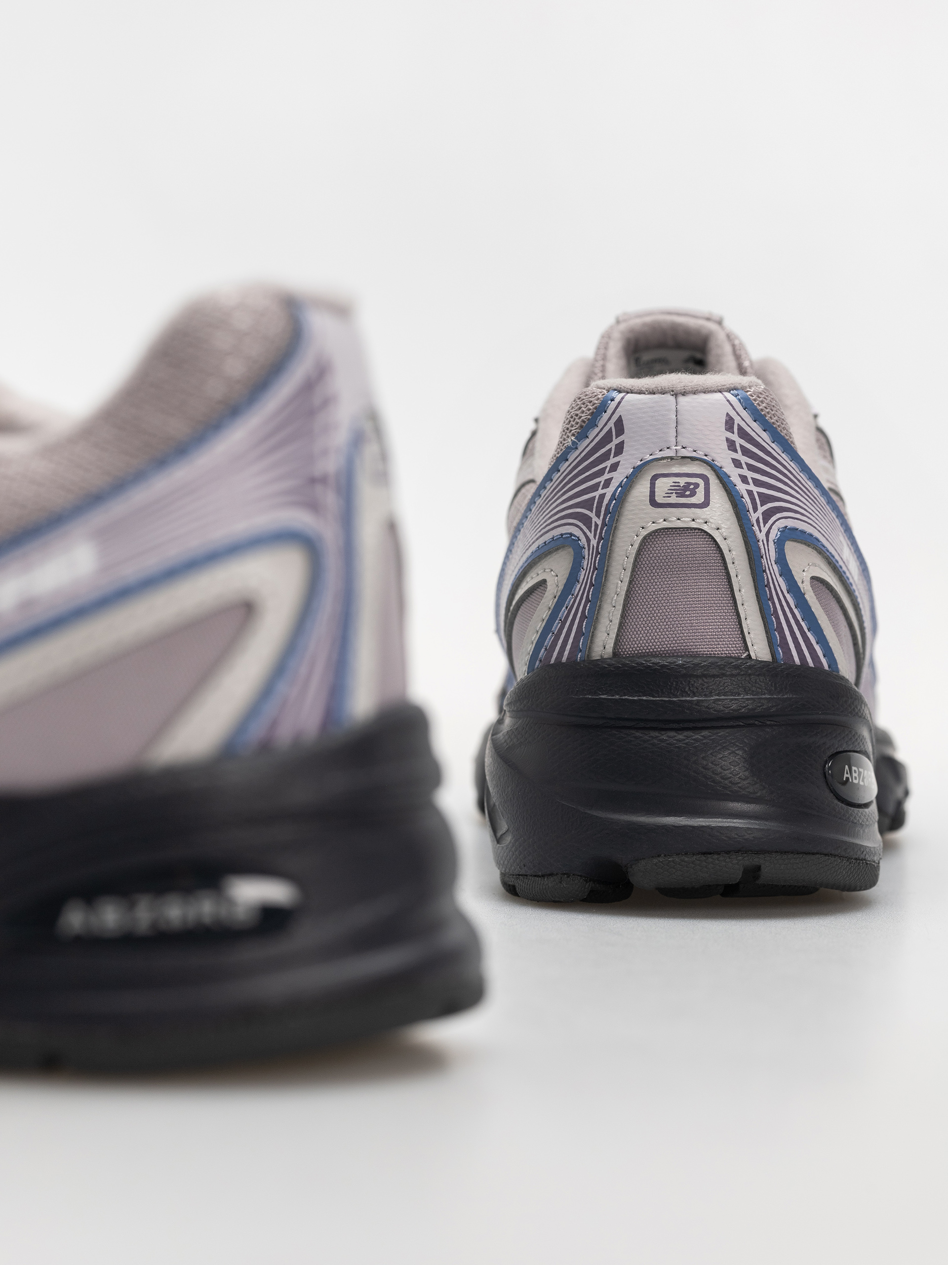 Topánky New Balance 740 JR (truffle salt/fairweather blue)