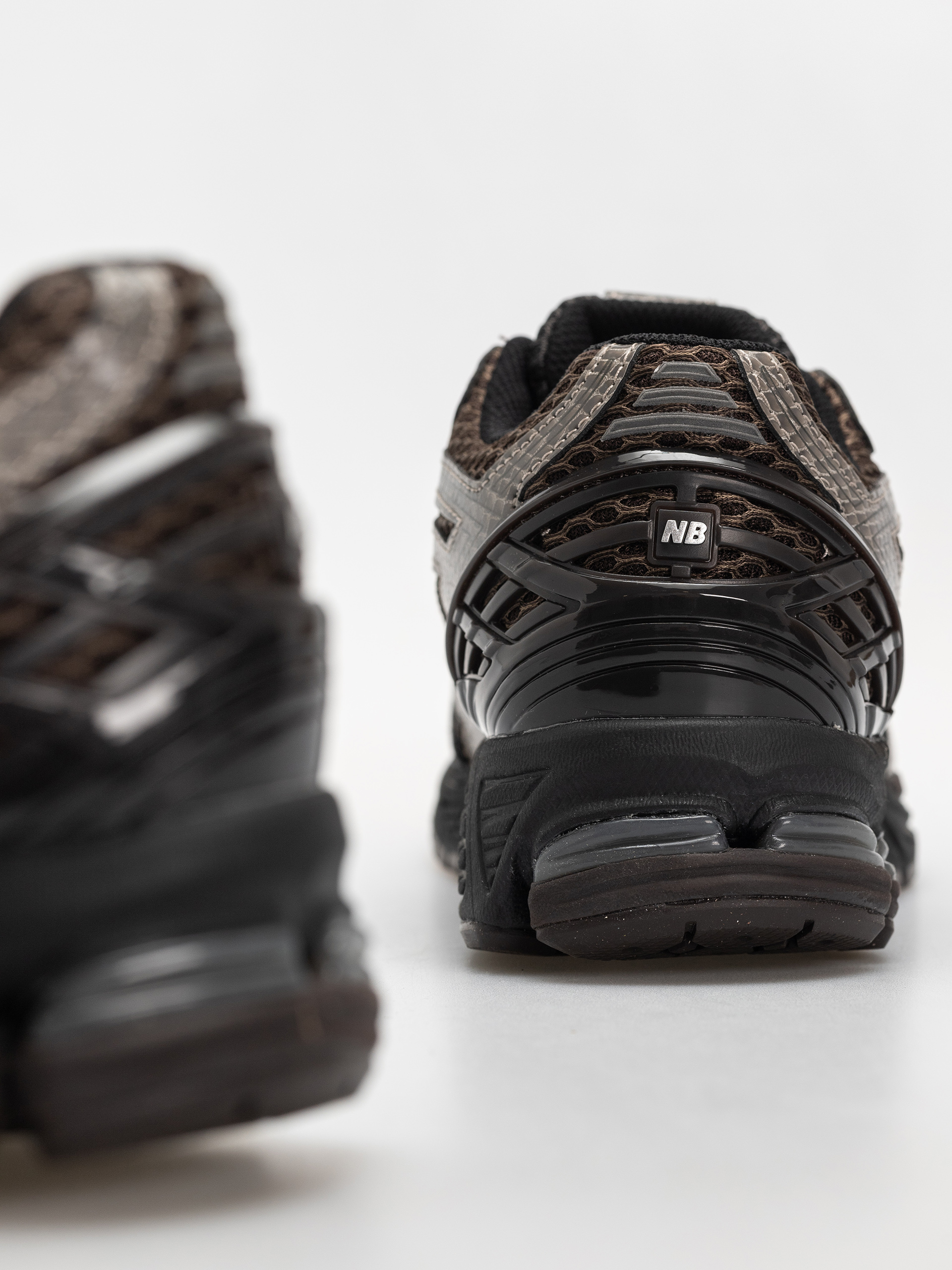 Topánky New Balance 1906 (thunder brown/black)