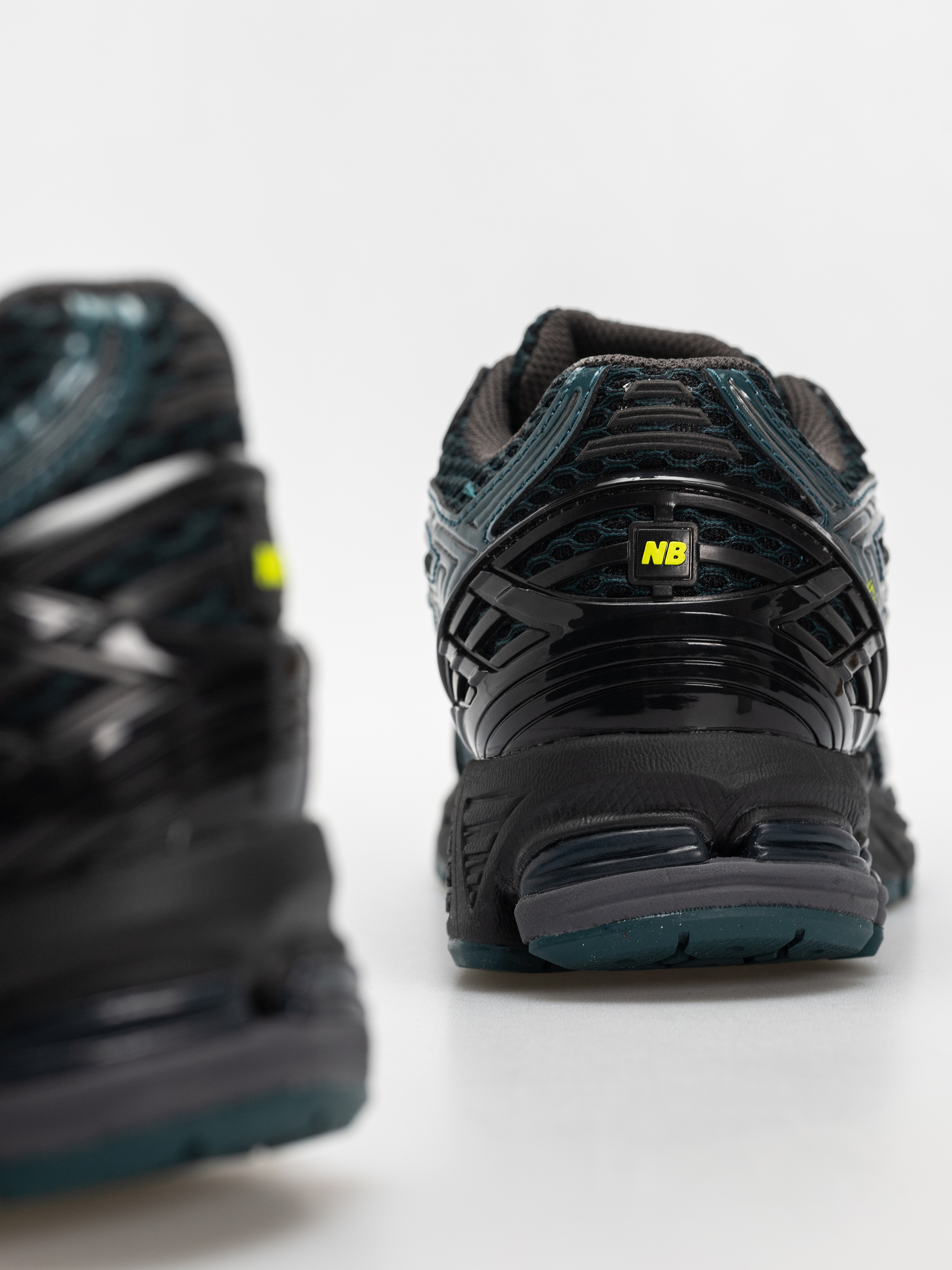 Topánky New Balance 1906 (medusa green/black)