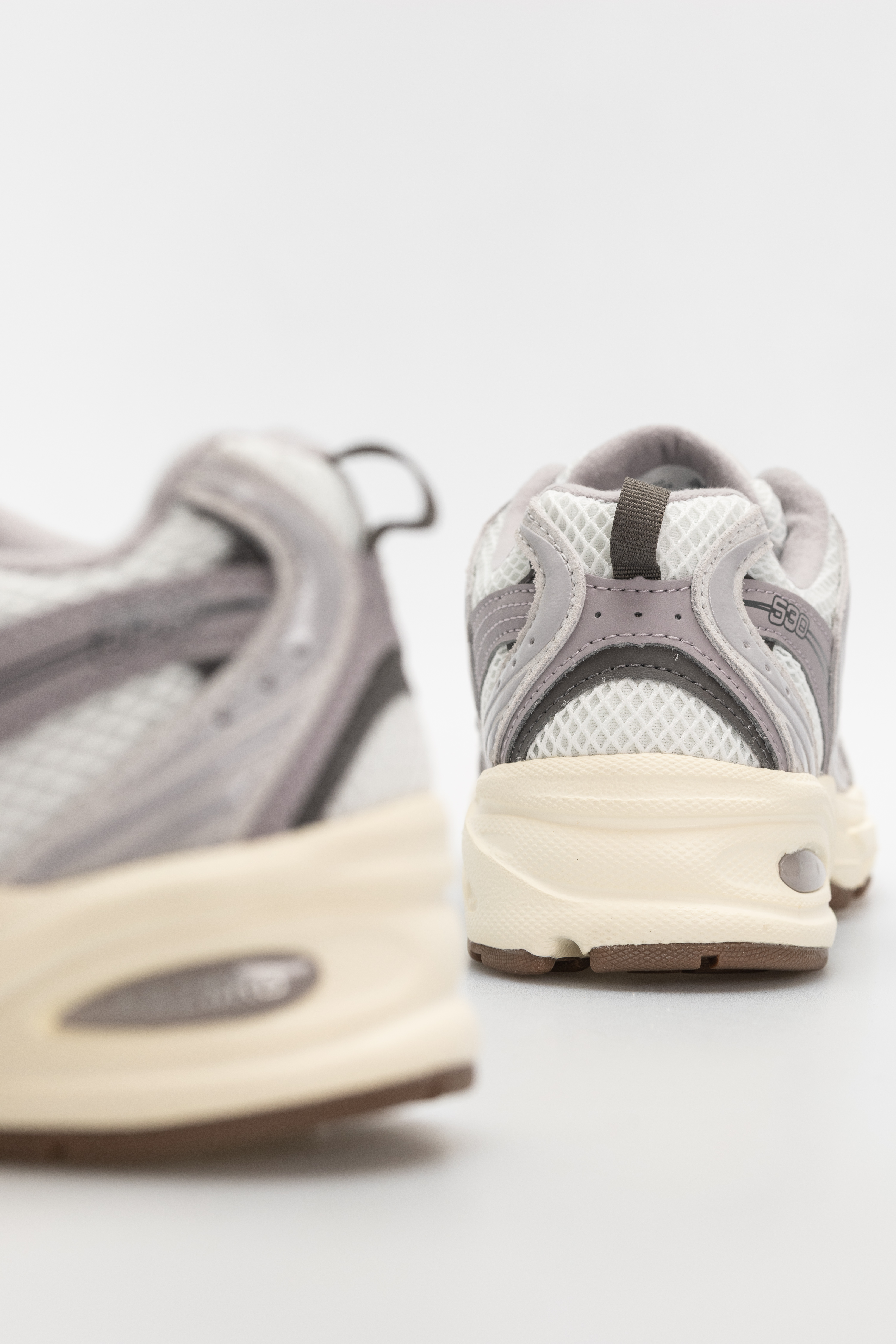 Topánky New Balance 530 (grey matter/truffle salt)