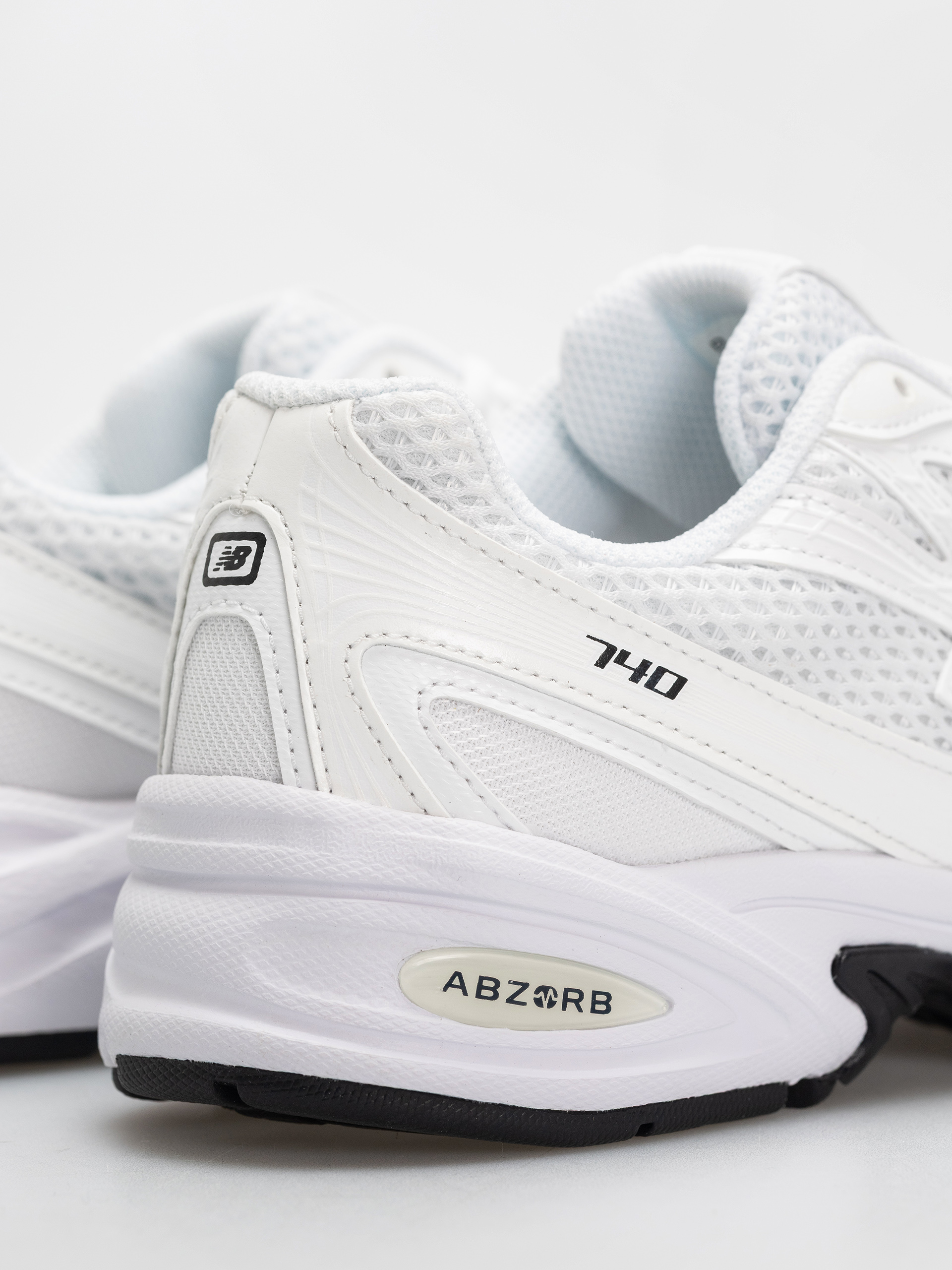 Topánky New Balance 740 (white/black ww2)