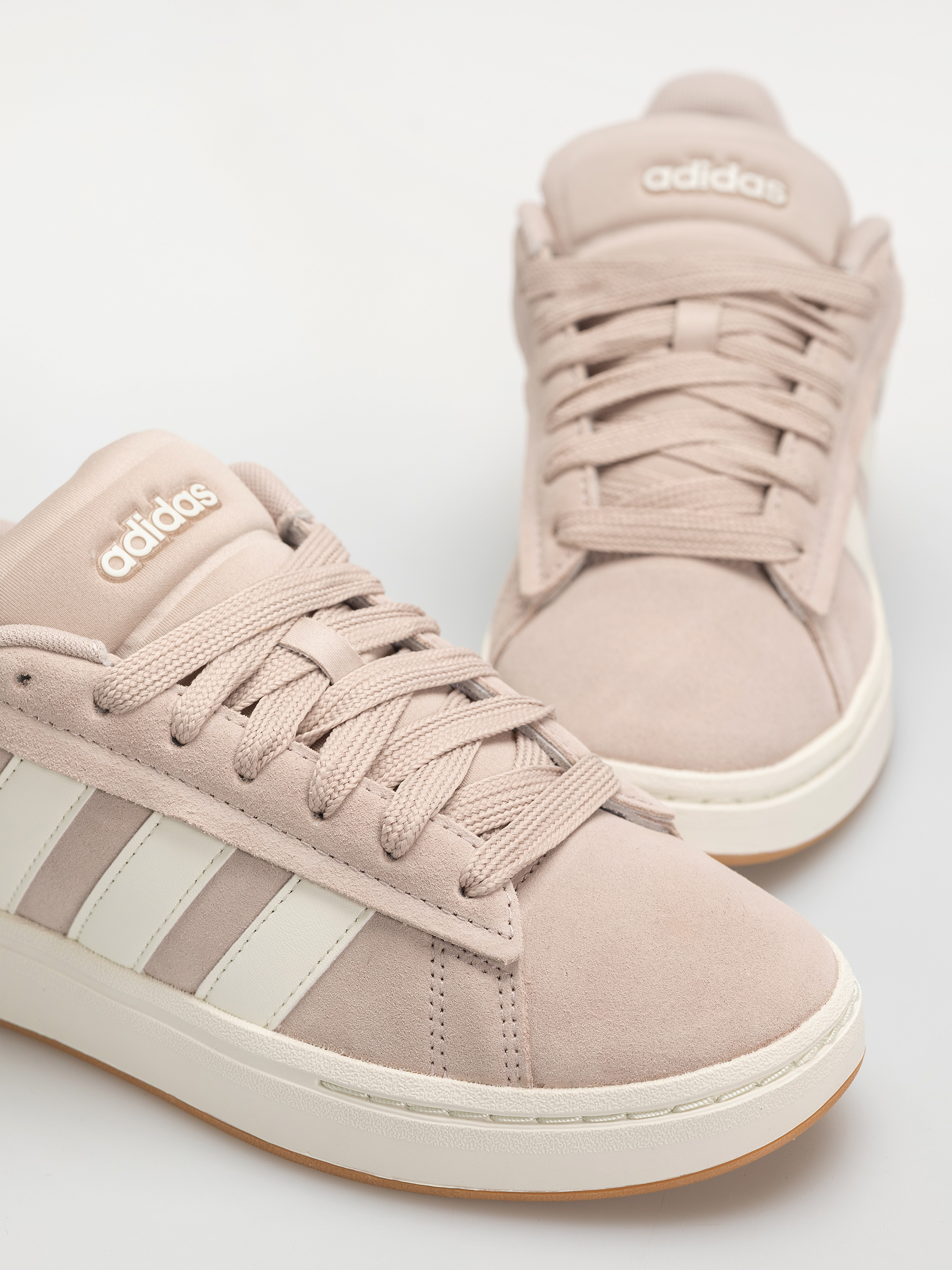 Topánky adidas Grand Court Alpha 0 Wmn (wontau/owhite/vapgre)