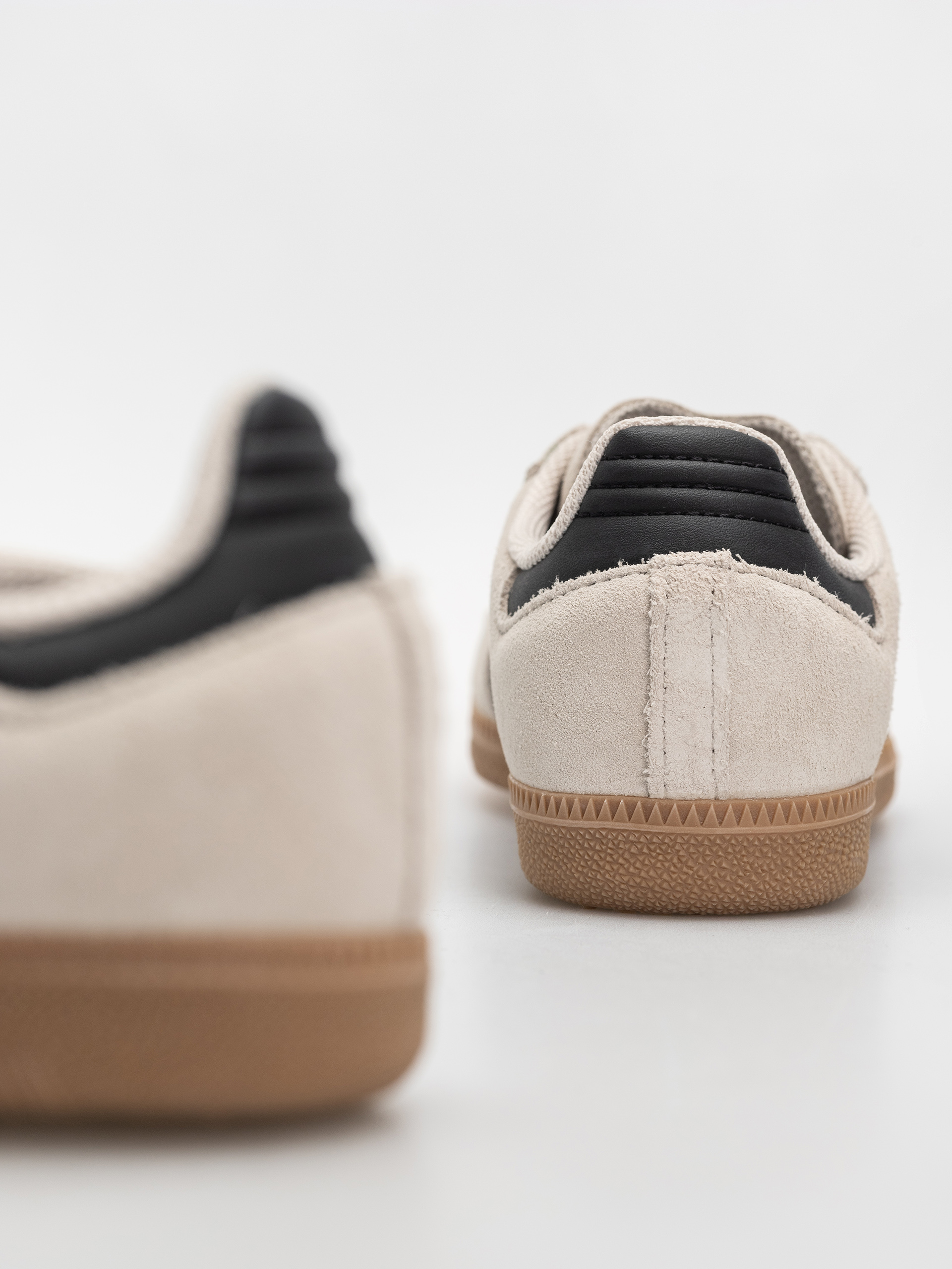 Topánky adidas Samba Adv (alumin/cblack/gum4)