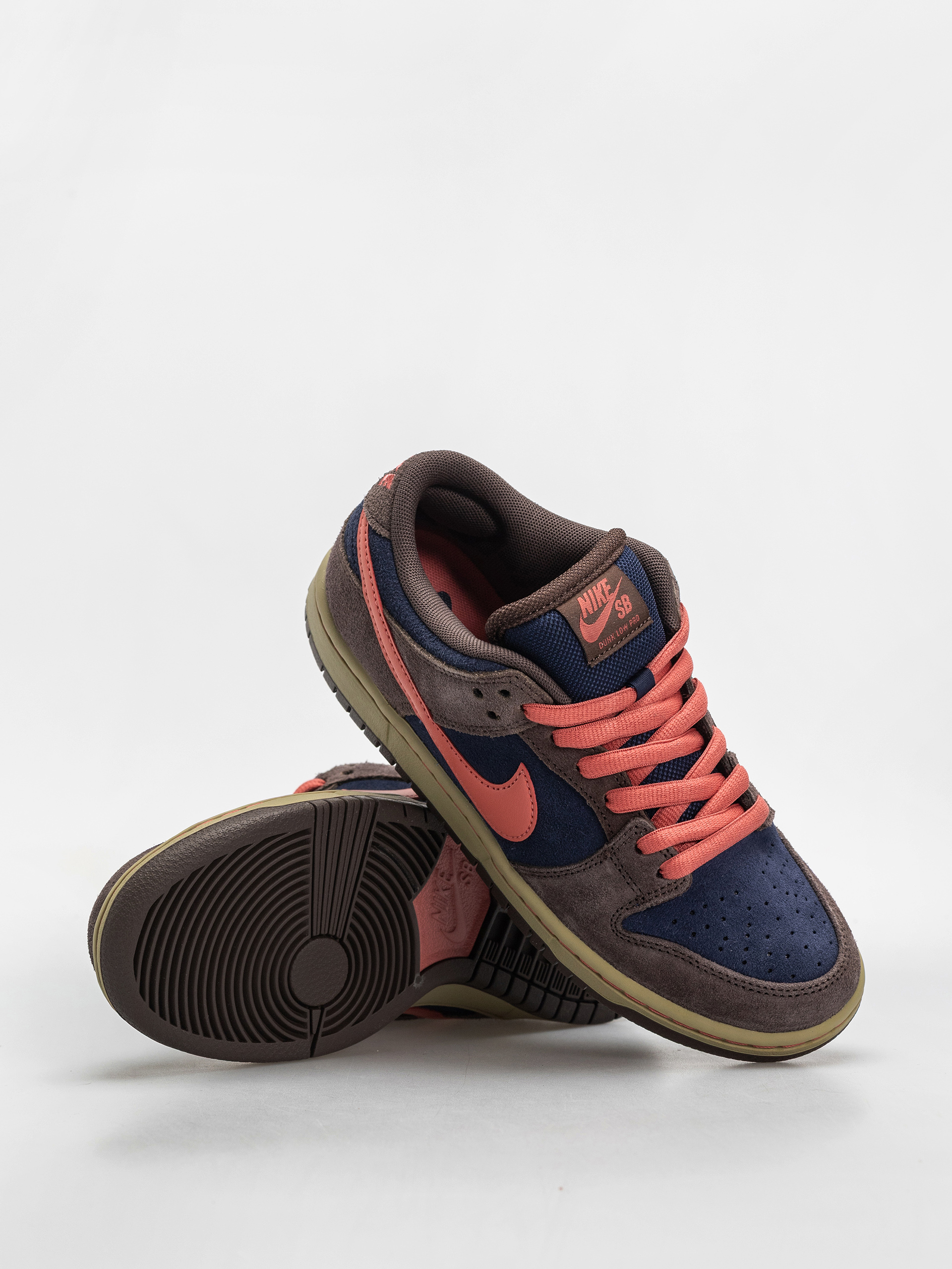Topánky Nike SB Dunk Low Pro (baroque brown/adobe midnight navy)