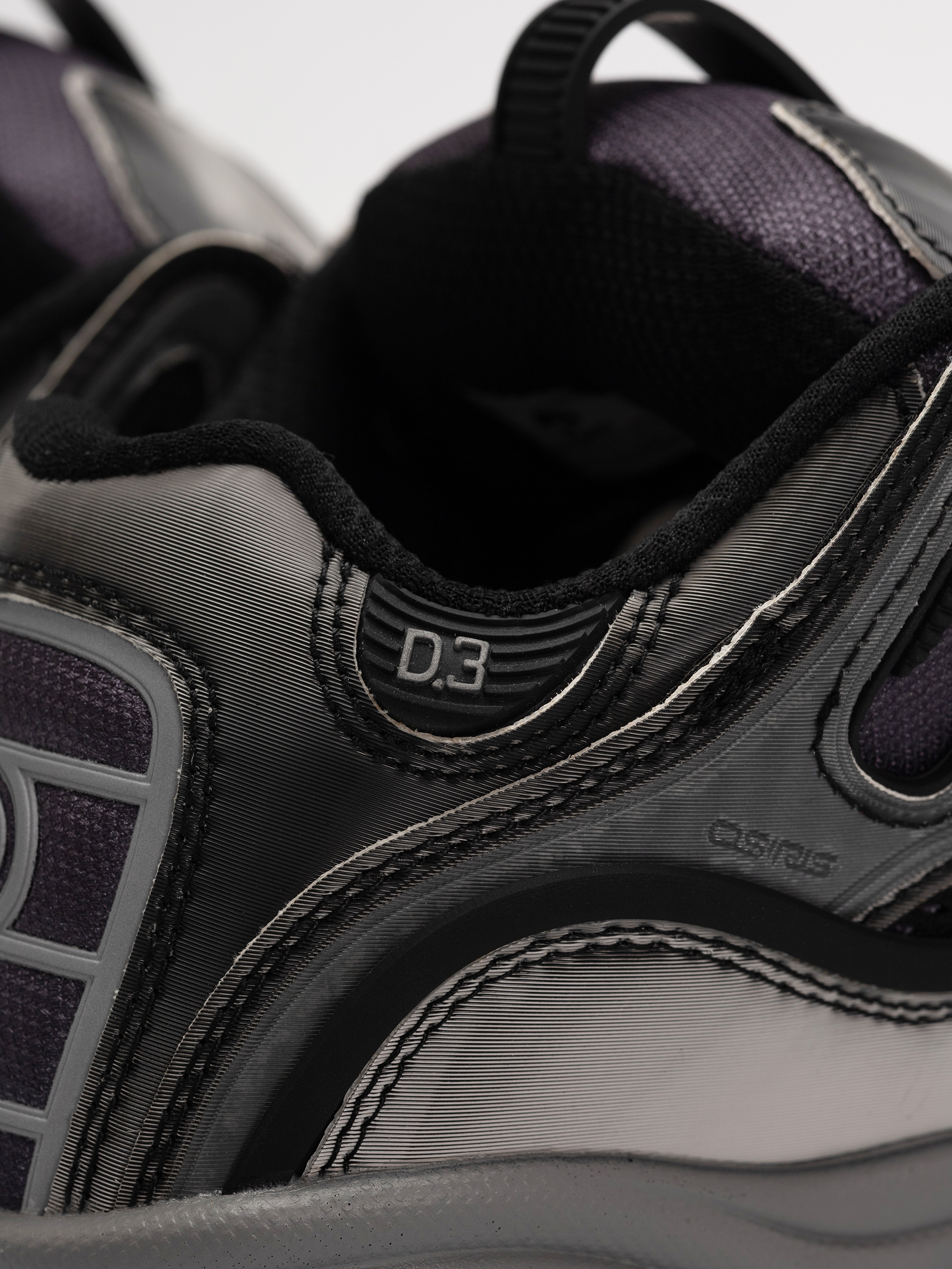 Topánky Osiris D3 2001 (silver/black/holo)