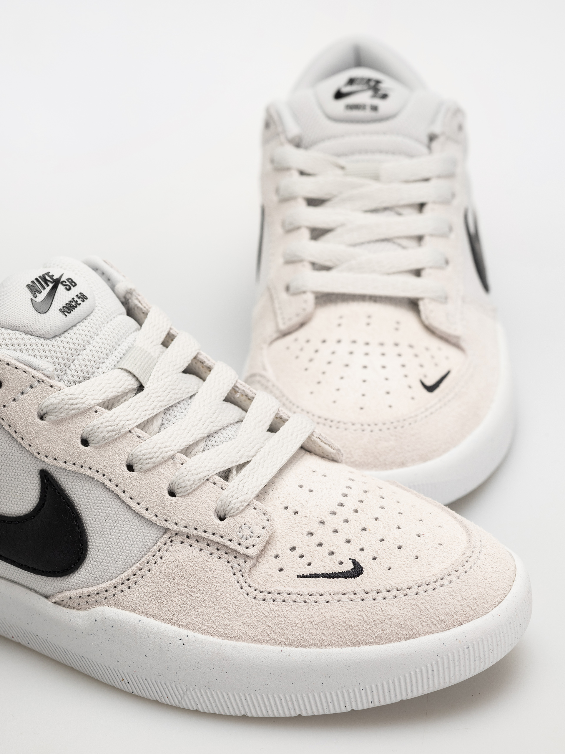 Topánky Nike SB Force 58 (photon dust/black photon dust white)