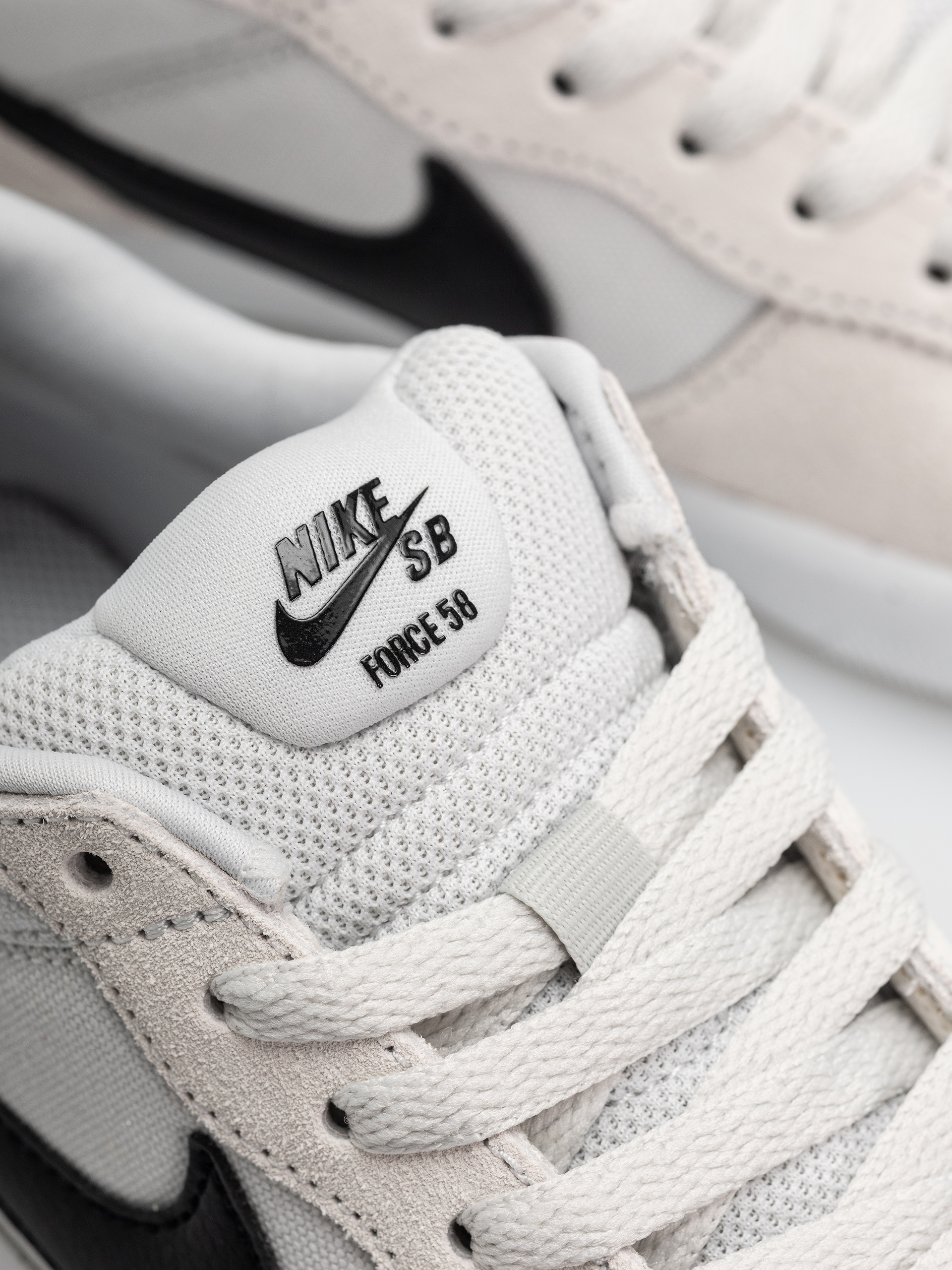 Topánky Nike SB Force 58 (photon dust/black photon dust white)