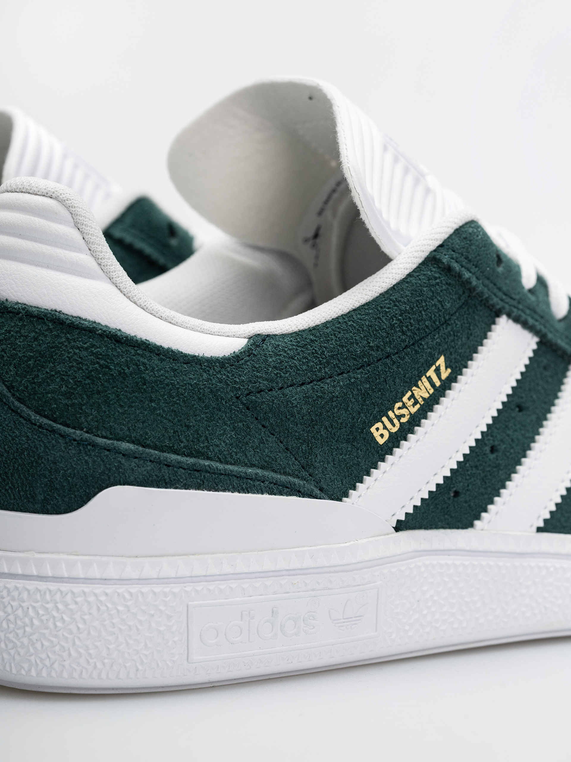Topánky adidas Busenitz (aurivy/ftwwht/goldmt)