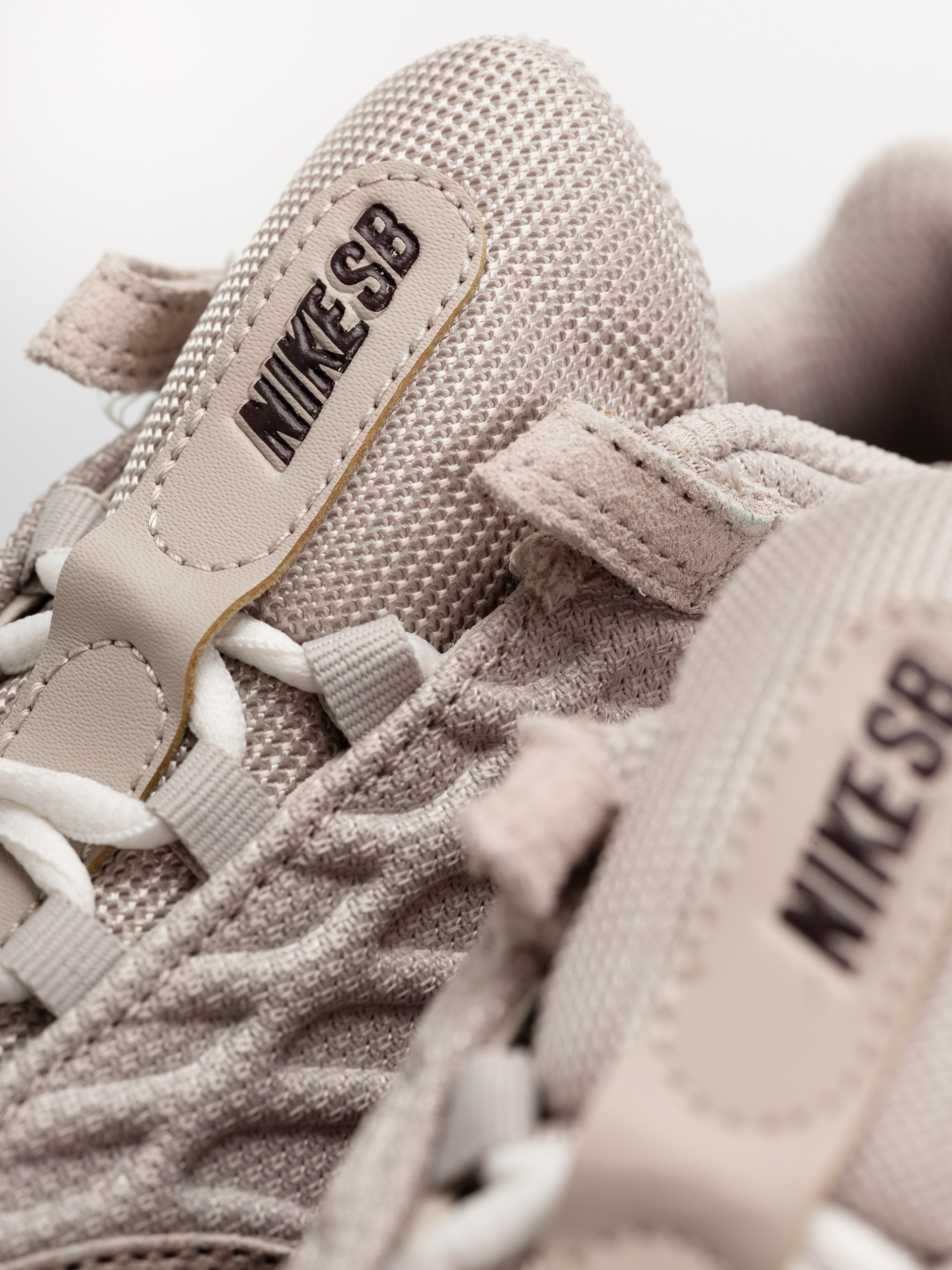 Topánky Nike SB Vertebrae (cream ii/burgundy crush phantom)