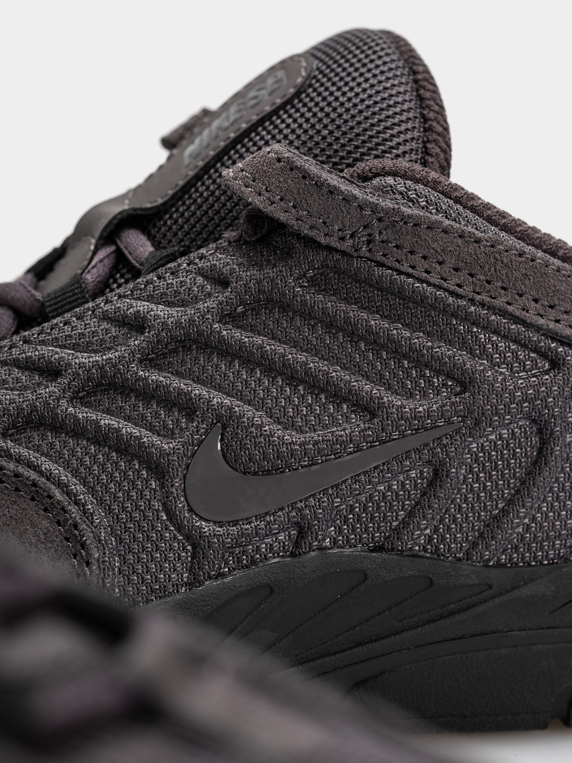 Topánky Nike SB Vertebrae (thunder grey/thunder grey off noir)
