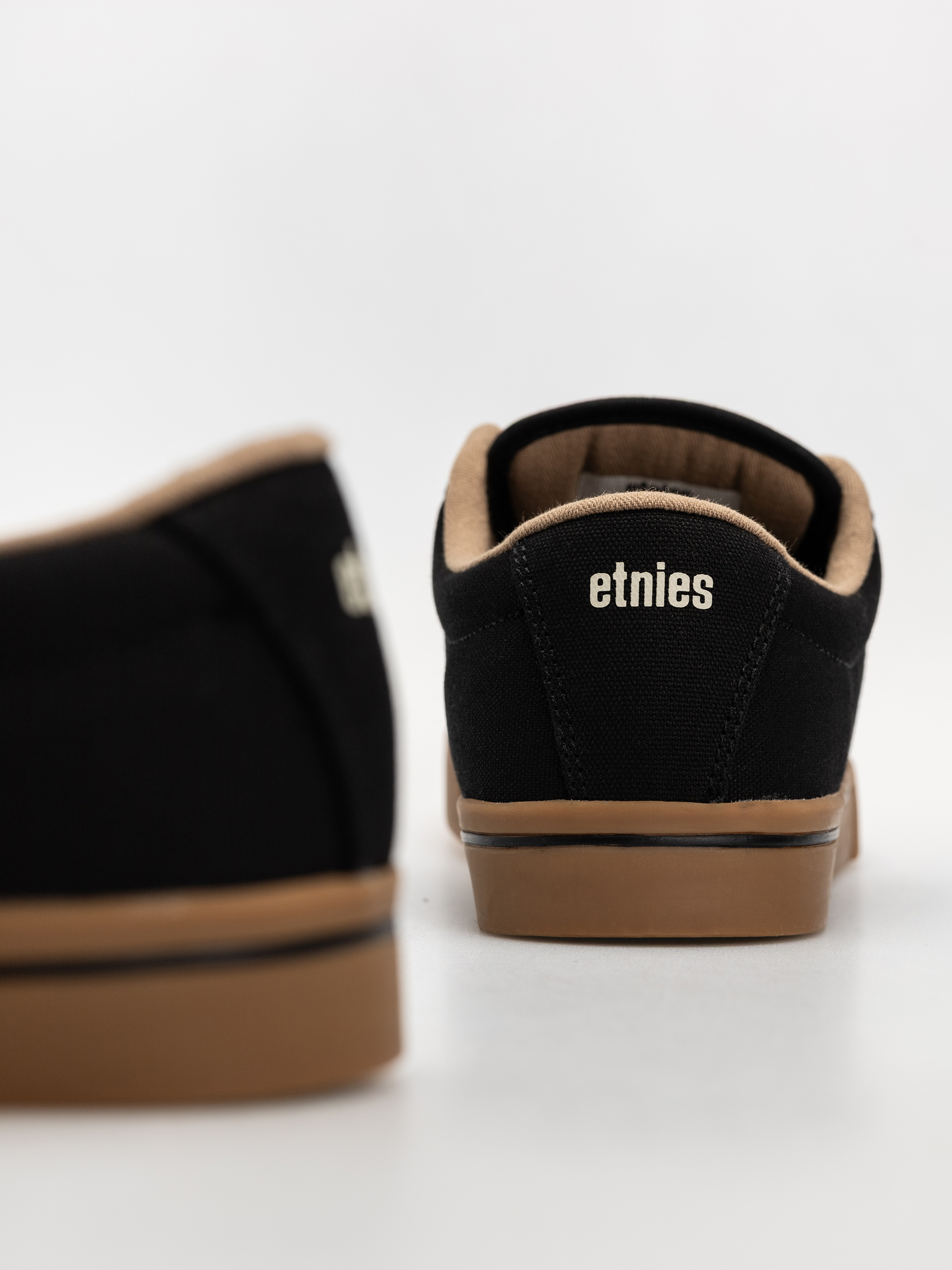 Topánky Etnies Jameson 2 Eco (black/silver/gum)