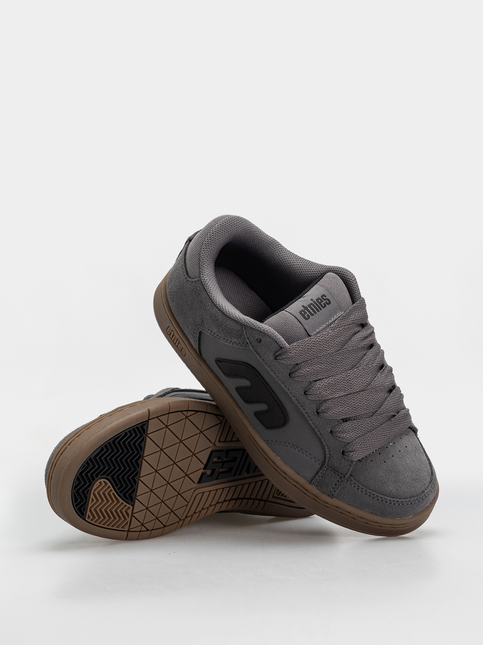 Topánky Etnies Kingpin 2K (grey/black/gum)