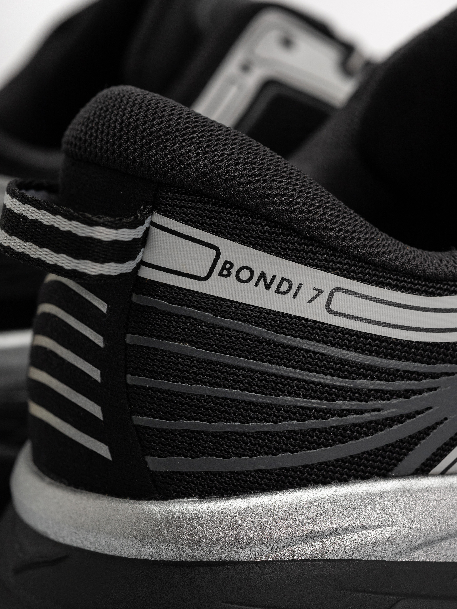 Topánky Hoka Bondi 7 (black/stardust)