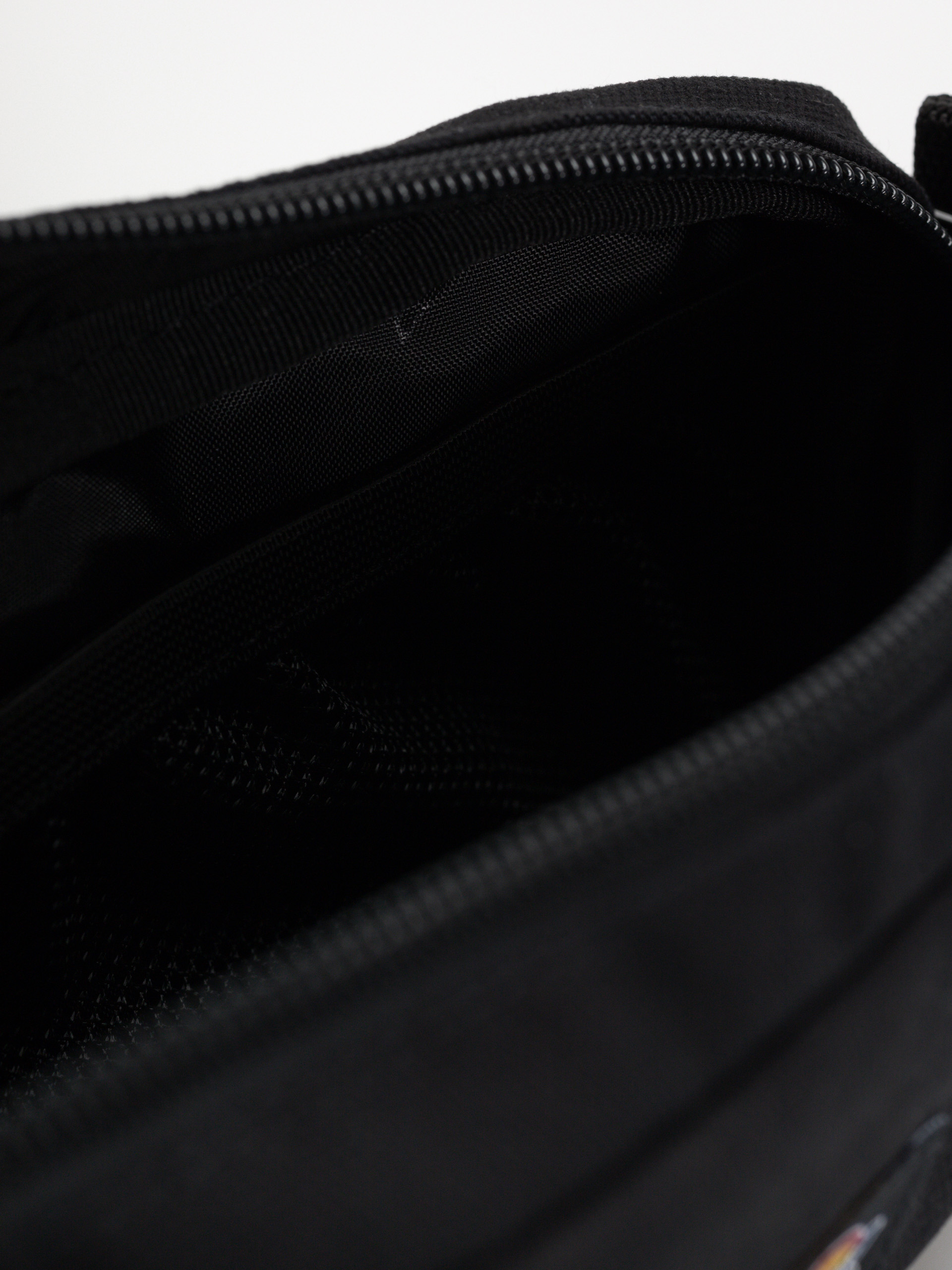 Peračník Dickies Duck Canvas (black)