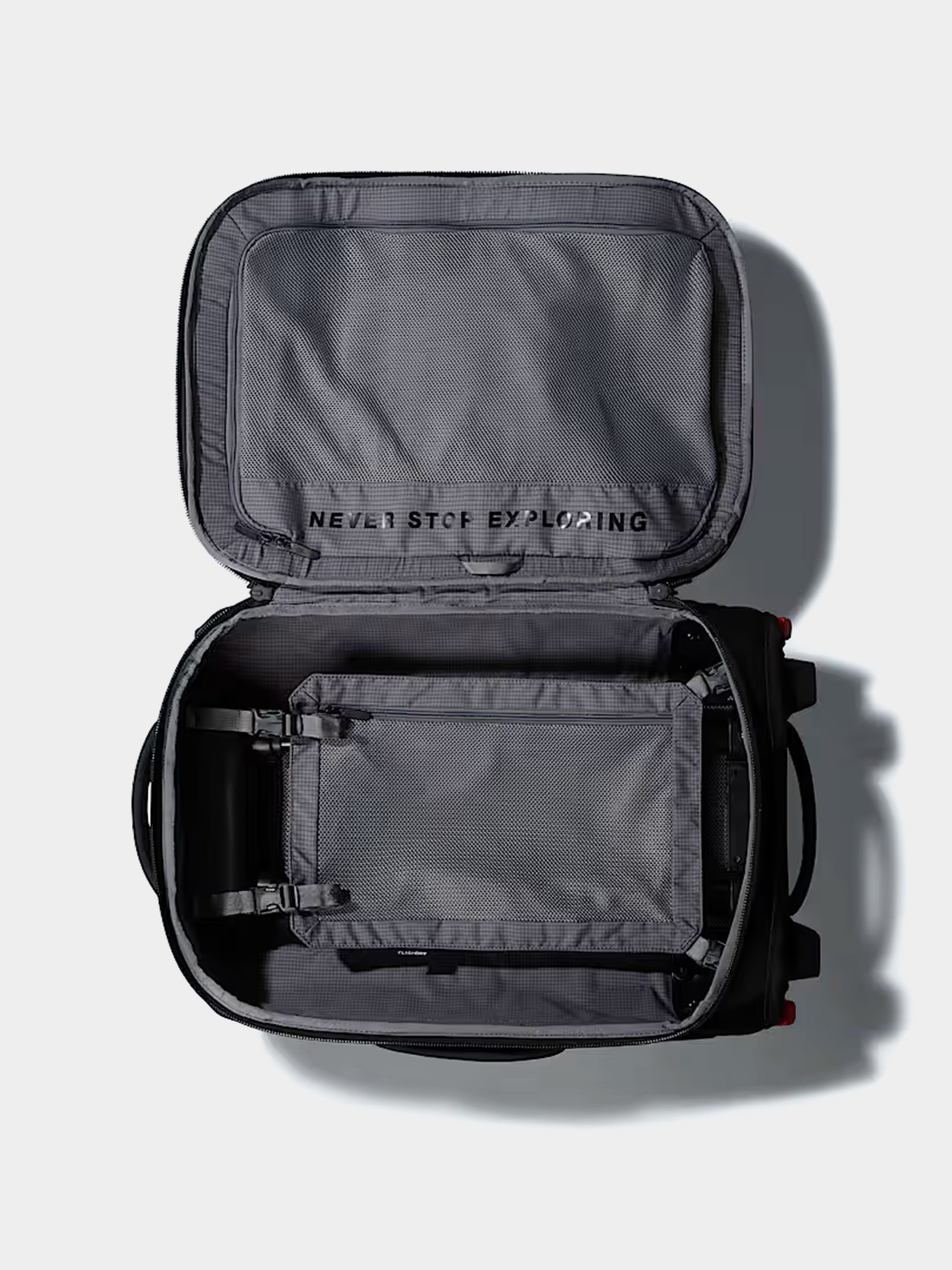 Kufor The North Face Base Camp Rolling Thunder 22 (tnf black-tnf w)