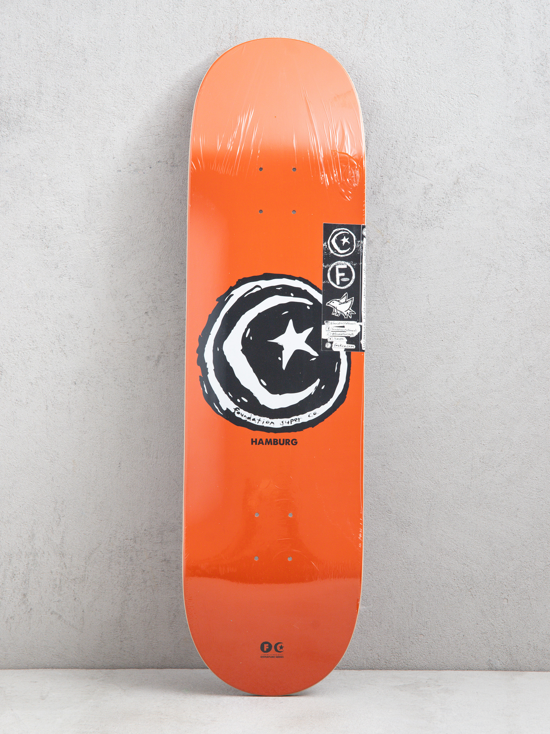 Doska Foundation Hamburg Singature