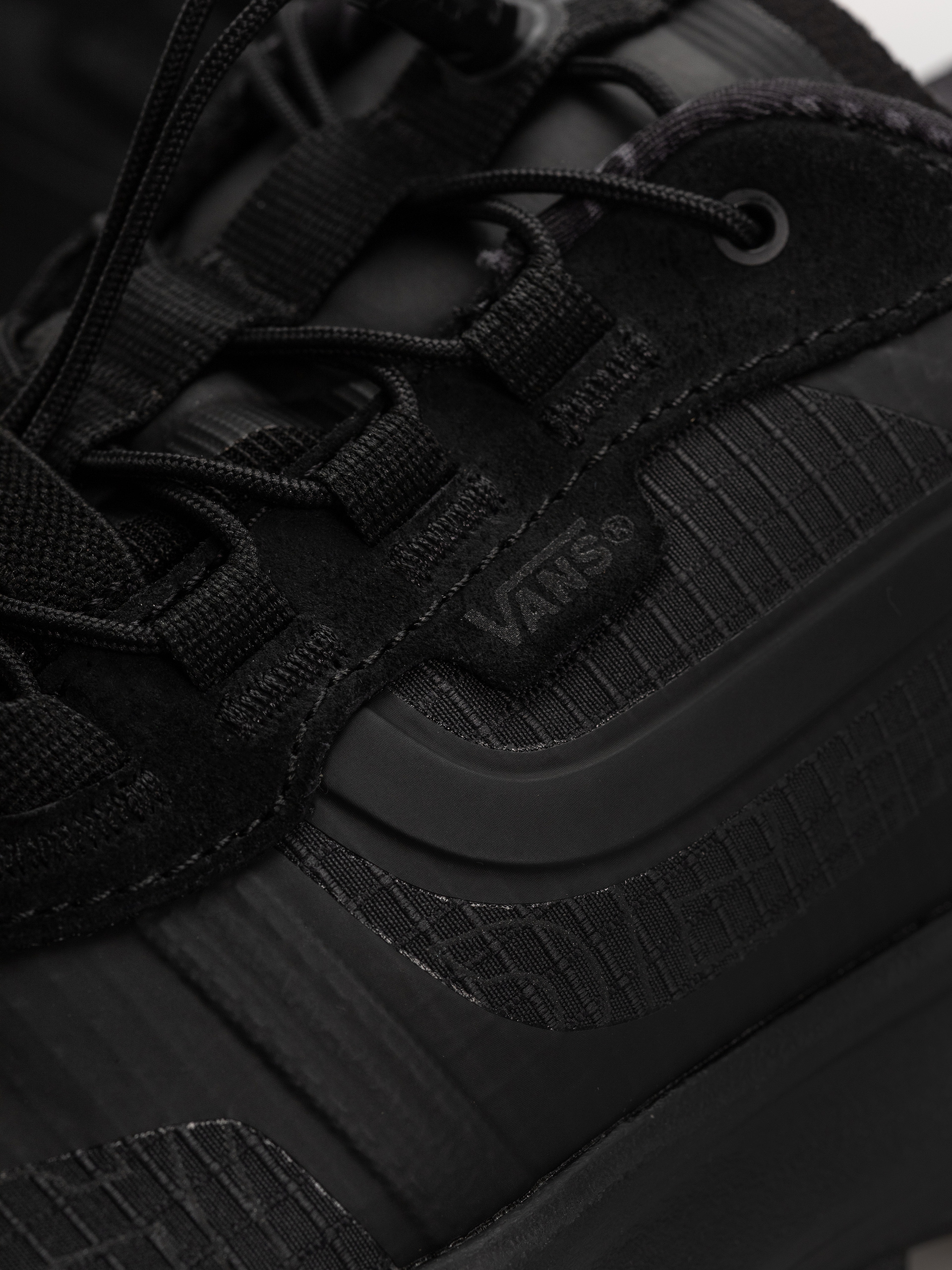 Zimné topánky Vans Crosspath Xc Gore Tex Mte (blackout)