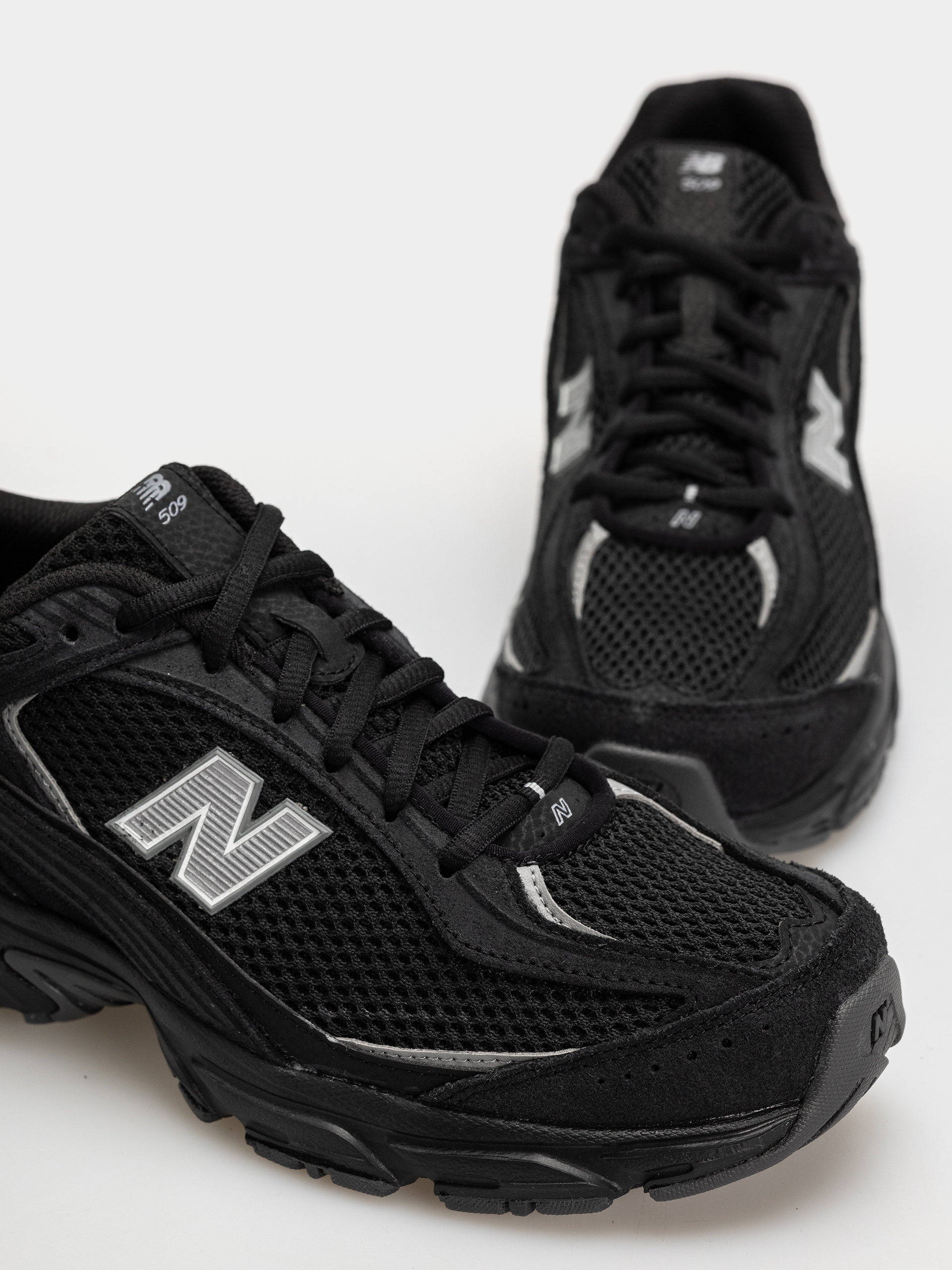 Topánky New Balance 509 (black/black)