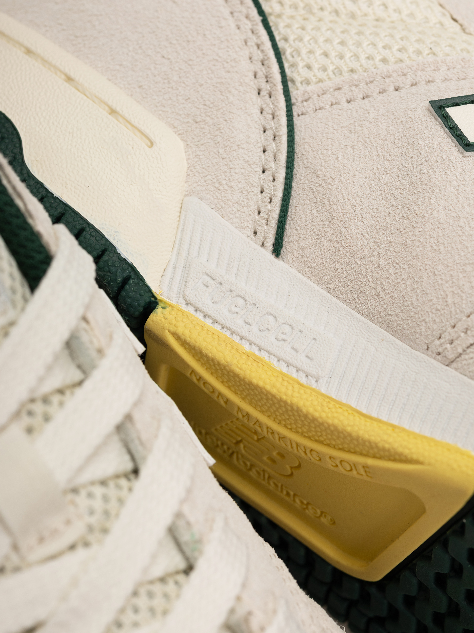 Topánky New Balance 600 (103 white/green)