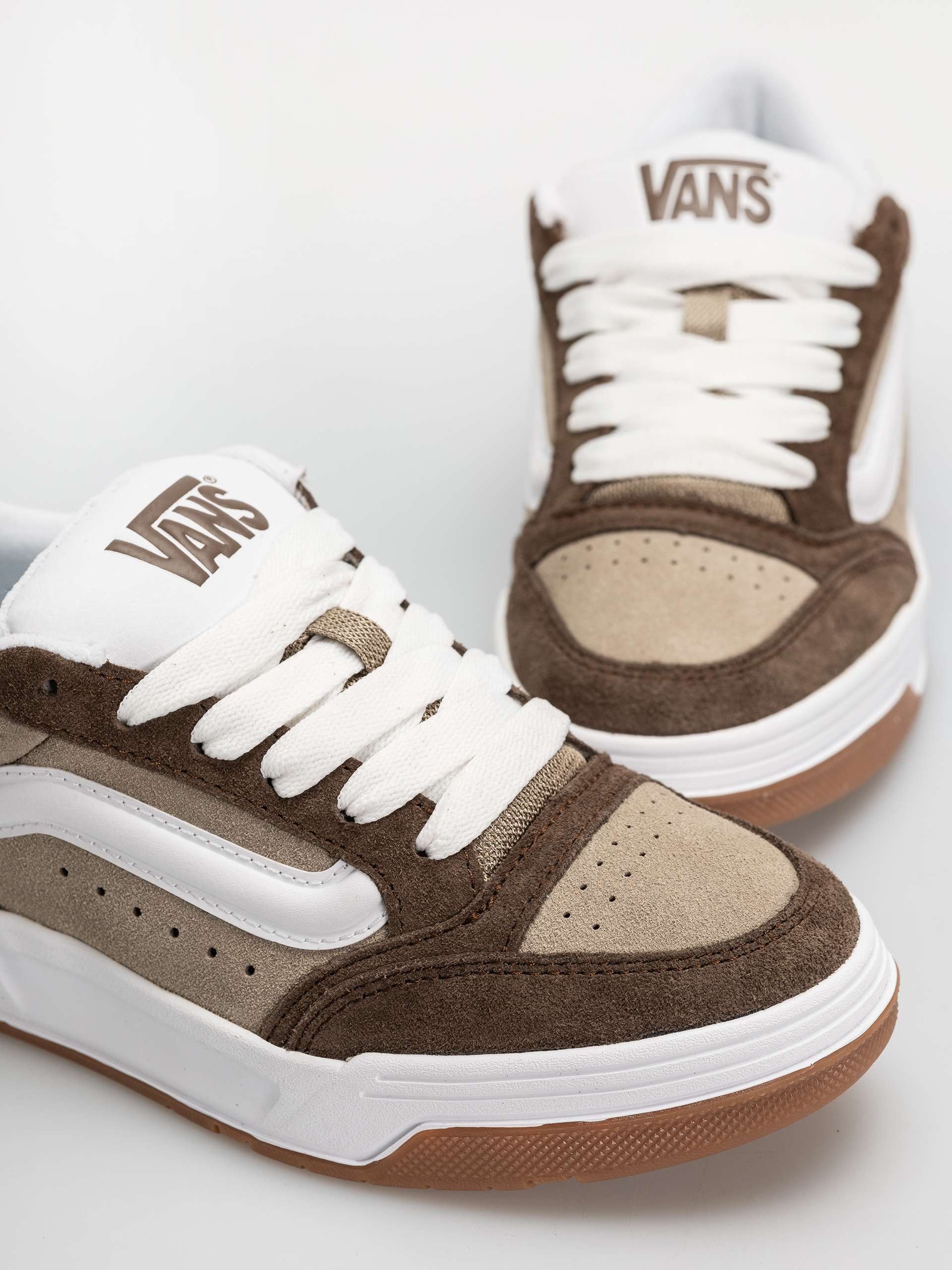 Topánky Vans Hylane (suede vintage cocoa)