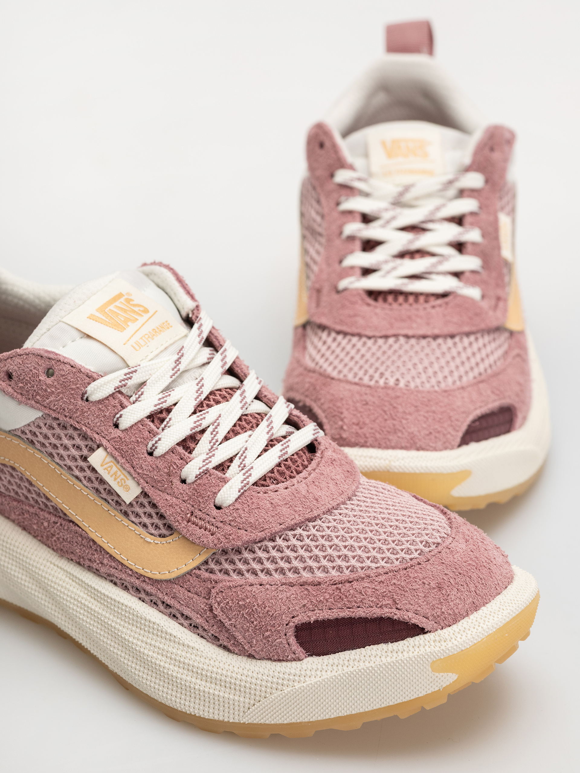 Topánky Vans Ultrarange Neo 2.0 (dusky rose)